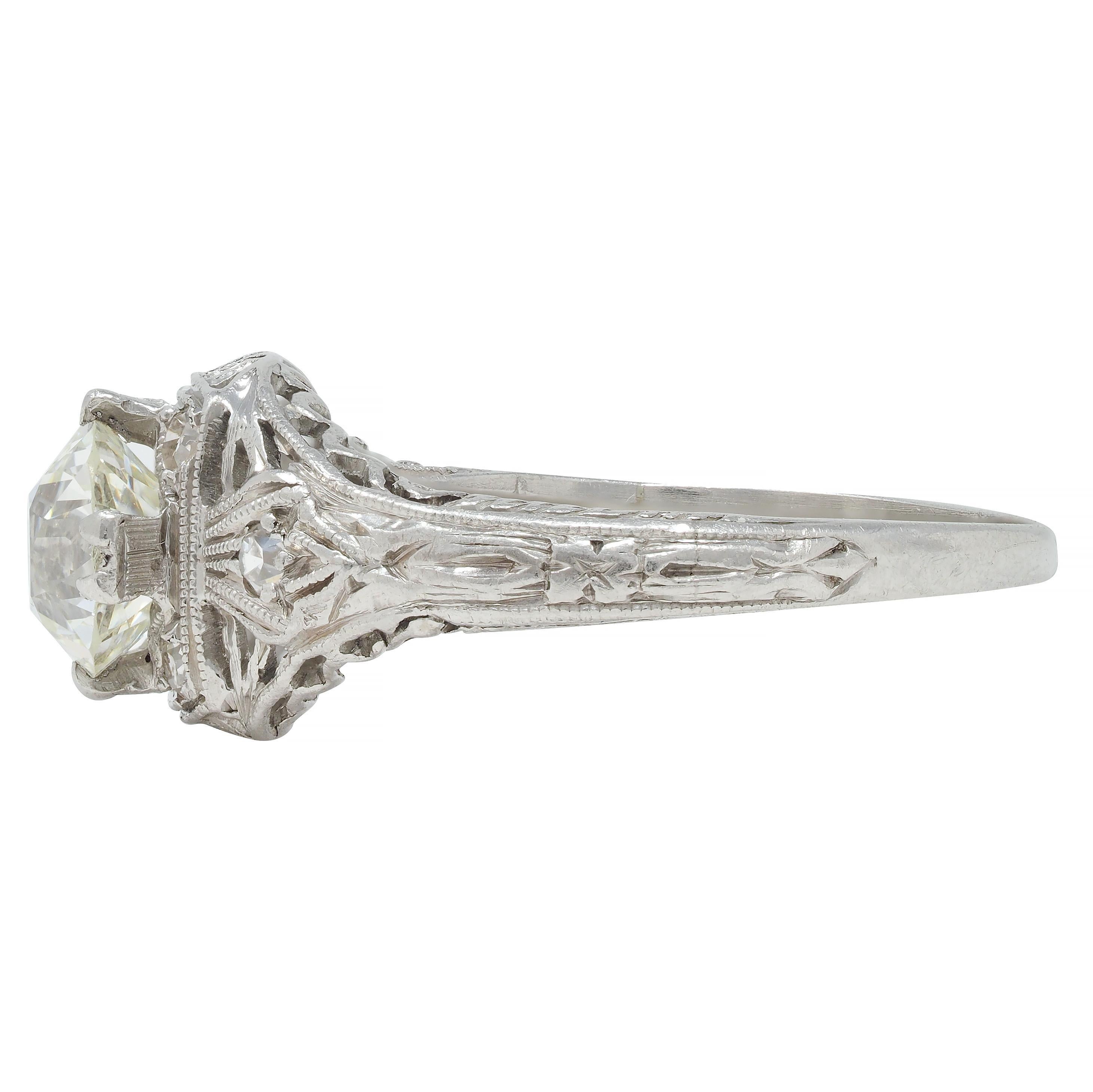 Art Deco 1.00 CTW Old European Diamond Platinum Vintage Engagement Ring For Sale 1
