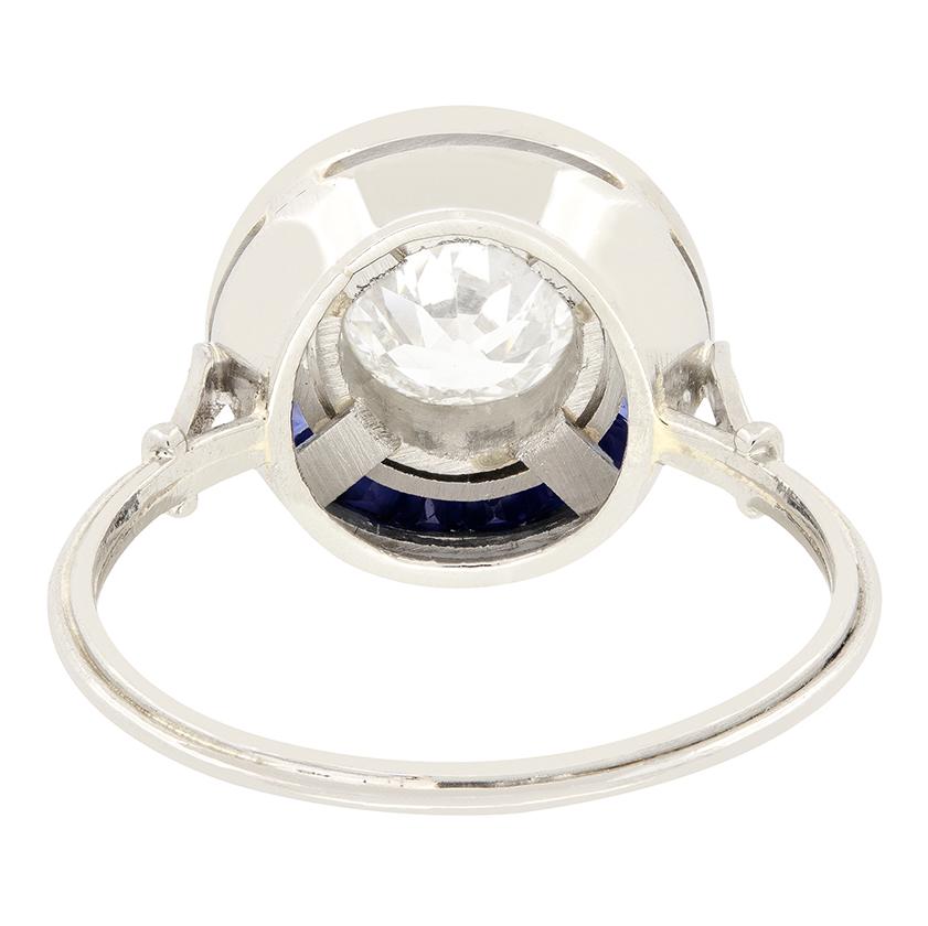 Art Deco 1.00ct Diamond and Sapphire Target Ring, c.1920s In Good Condition For Sale In London, GB