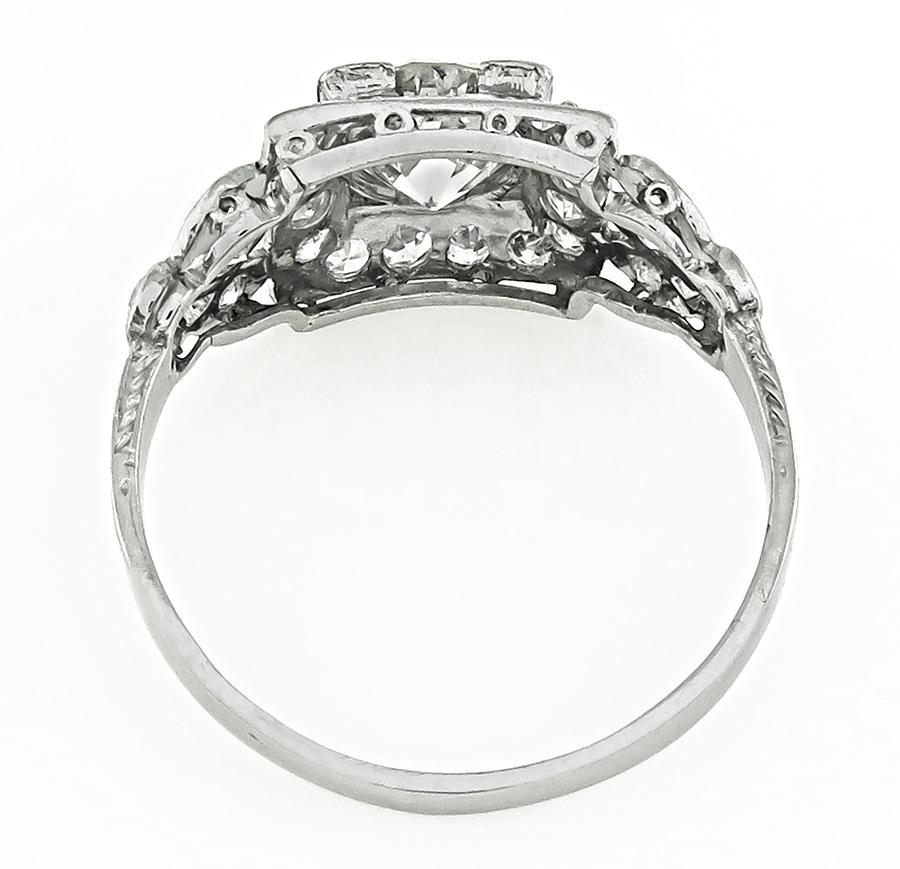Art Deco 1.00ct Diamond Engagement Ring In Good Condition For Sale In New York, NY