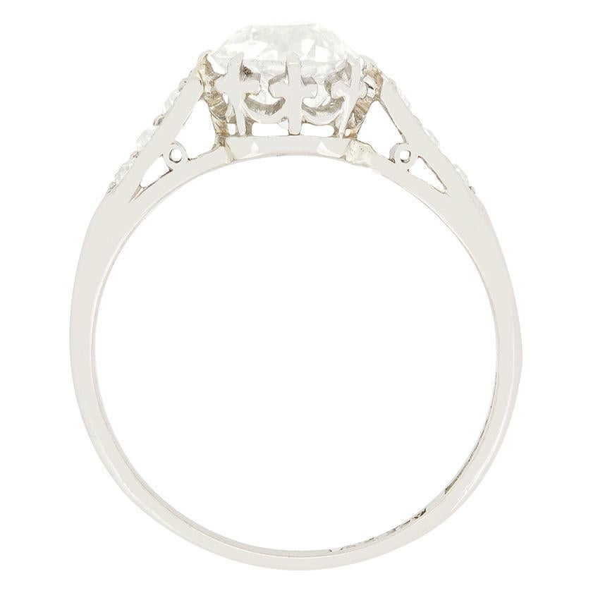 This timeless solitaire ring dates back to the 1920s and features a beautiful old cut diamond at it’s centre. Weighing 1.00 carat the diamond is of excellent quality, with a colour of F and a clarity of VS1. The diamond has been delicately claw set