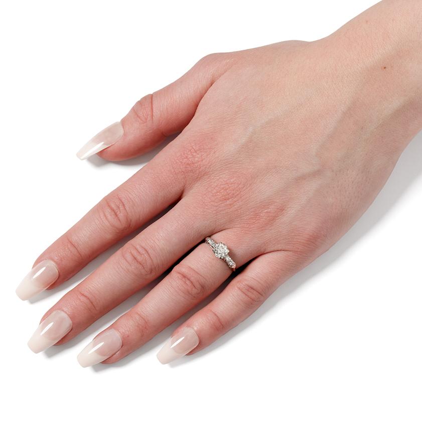 Art Deco Solitär-Ring mit 1,00 Karat Diamant, ca. 1920er Jahre im Zustand „Gut“ im Angebot in London, GB