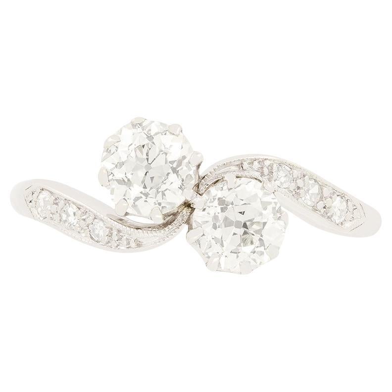 Anello Twist con due pietre e diamante da 1,00ct in stile Art Deco, 1920 ca.