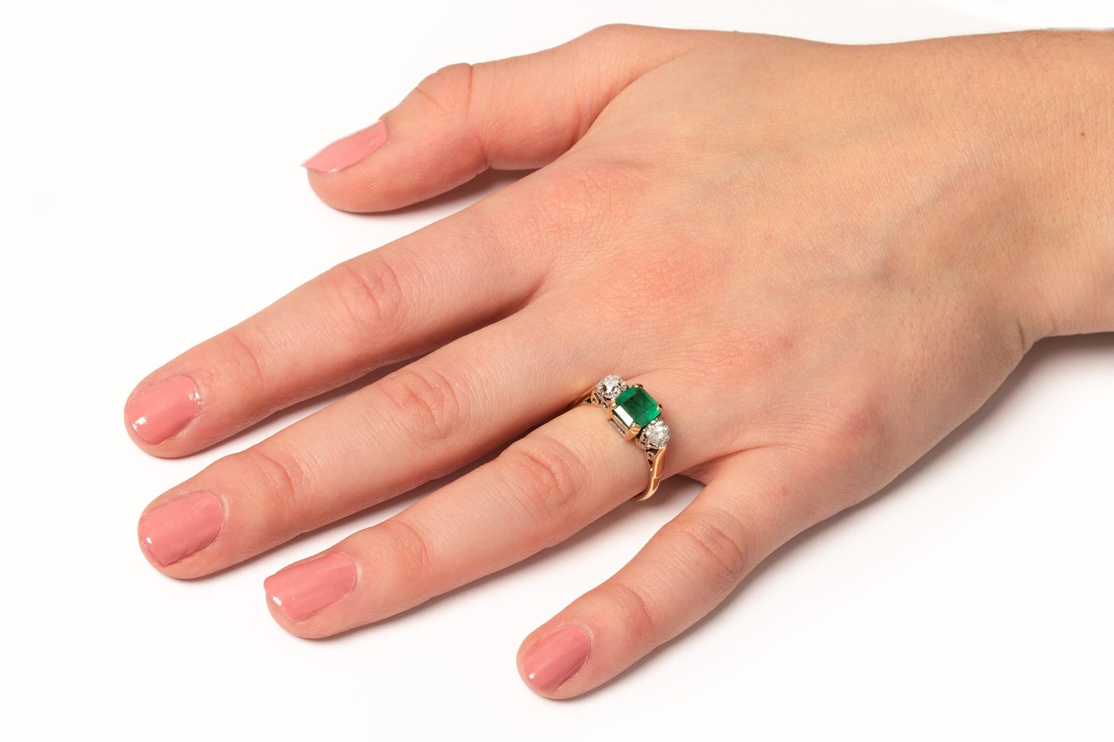 Women's or Men's Art Deco 1.00ct Emerald and Diamond Trilogy Ring, c.1920s For Sale
