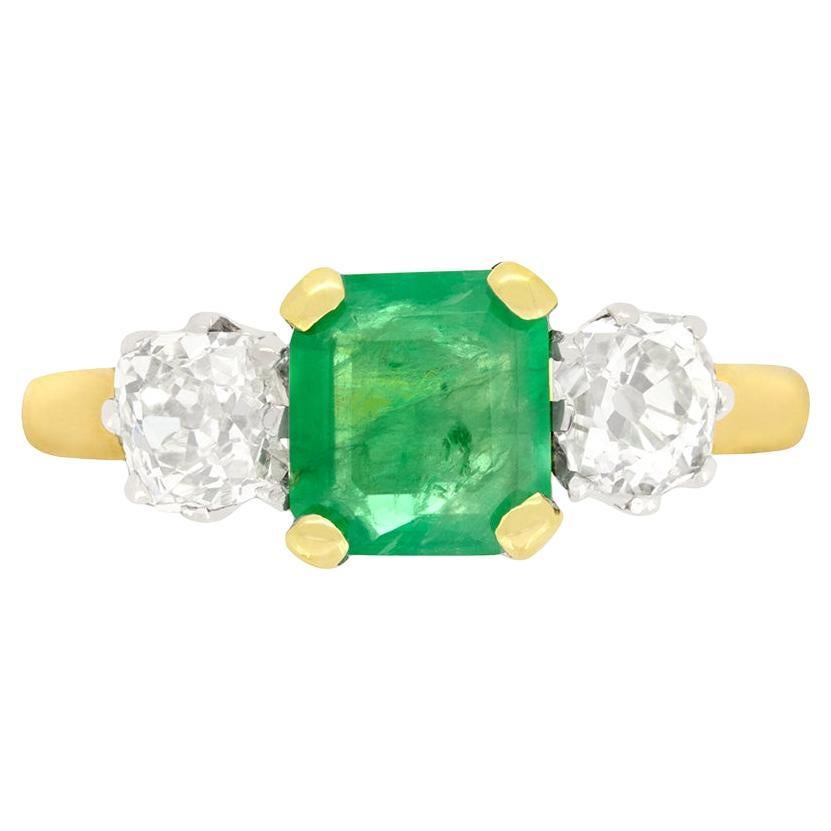 Art Deco 1.00ct Emerald and Diamond Trilogy Ring, c.1920s For Sale