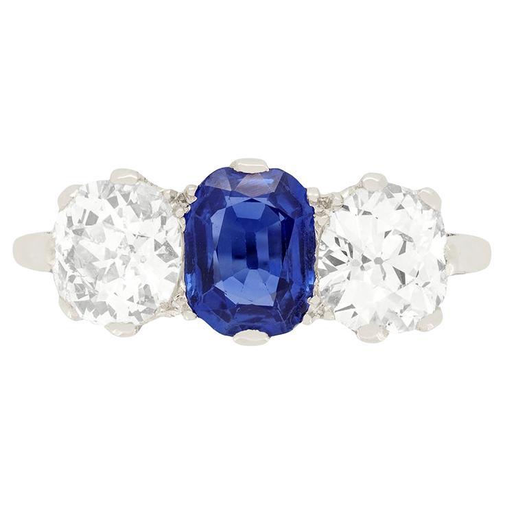 Art Deco 1.00ct Sapphire and Diamond Three Stone Ring, circa 1920s For Sale