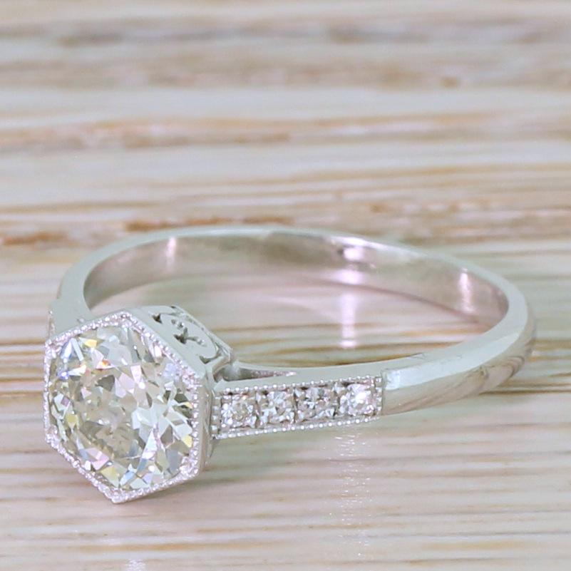 Art Deco 1.01 Carat Old Cut Diamond Engagement Ring For Sale 2