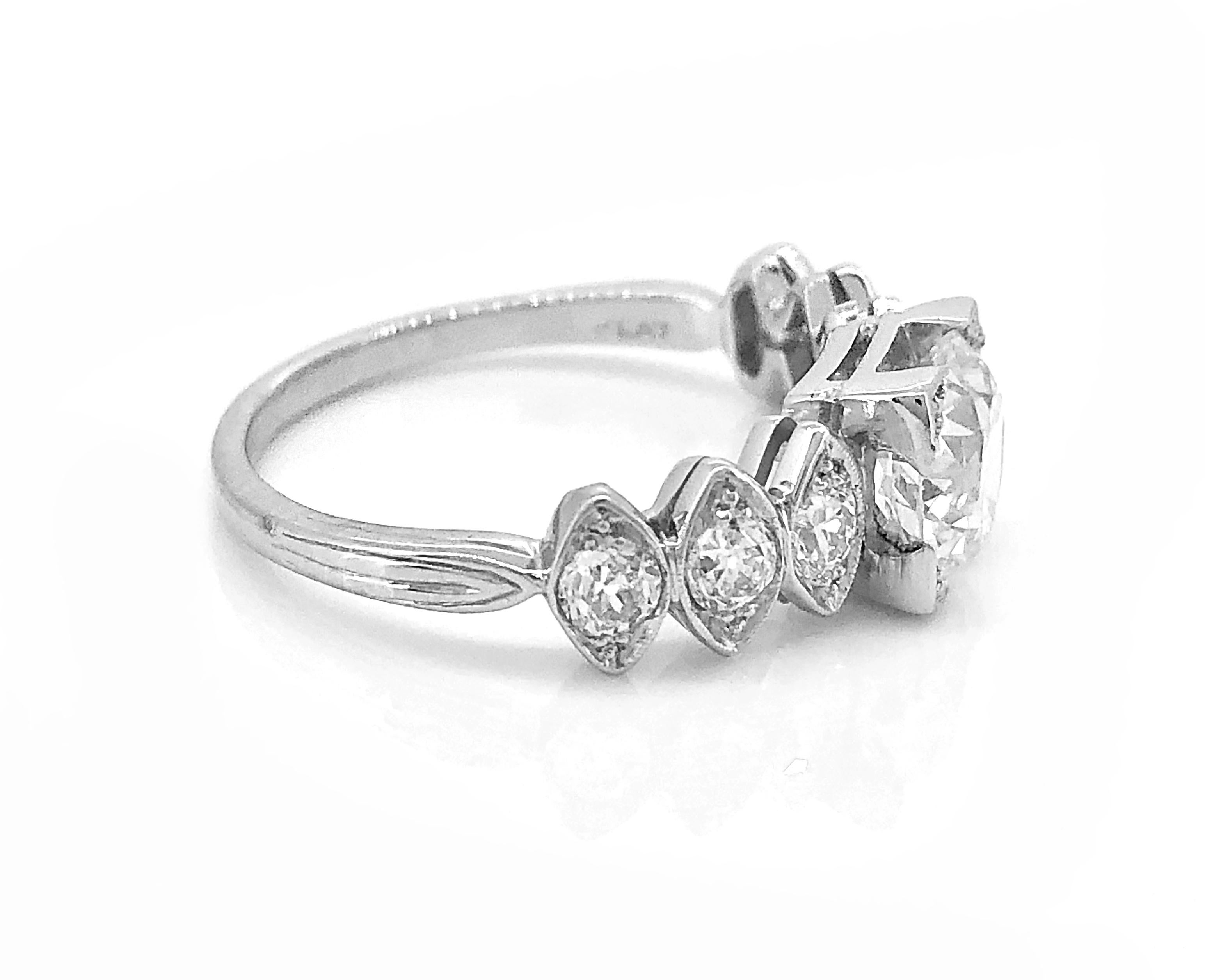 Art Deco 1.02 Carat Diamond Platinum Engagement Ring  In Excellent Condition For Sale In Tampa, FL