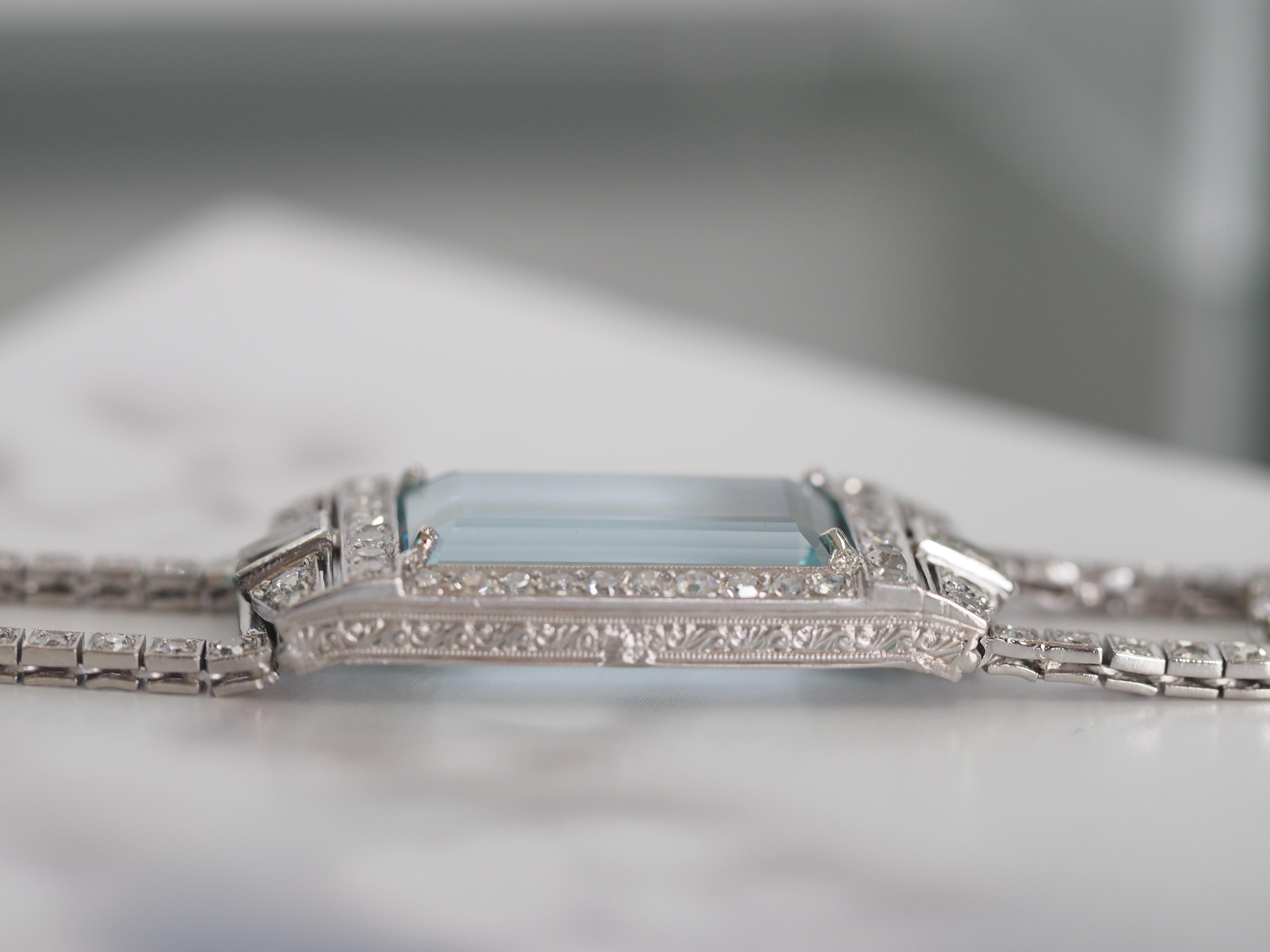 Art Deco 10.20 Carat Aquamarine Platinum and Diamond Vintage Bracelet 5