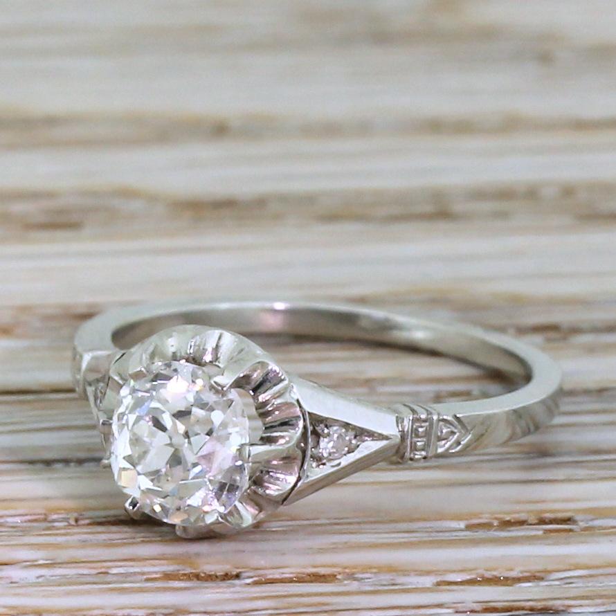 Art Deco 1.03 Carat Old Cut Diamond Engagement Ring, circa 1920 For Sale 2