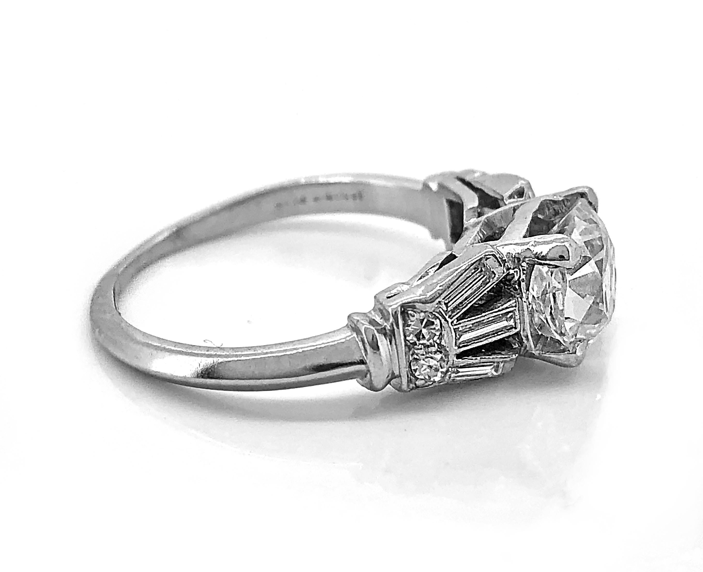 Art Deco 1.05 Carat Diamond Platinum Engagement Ring In Excellent Condition For Sale In Tampa, FL