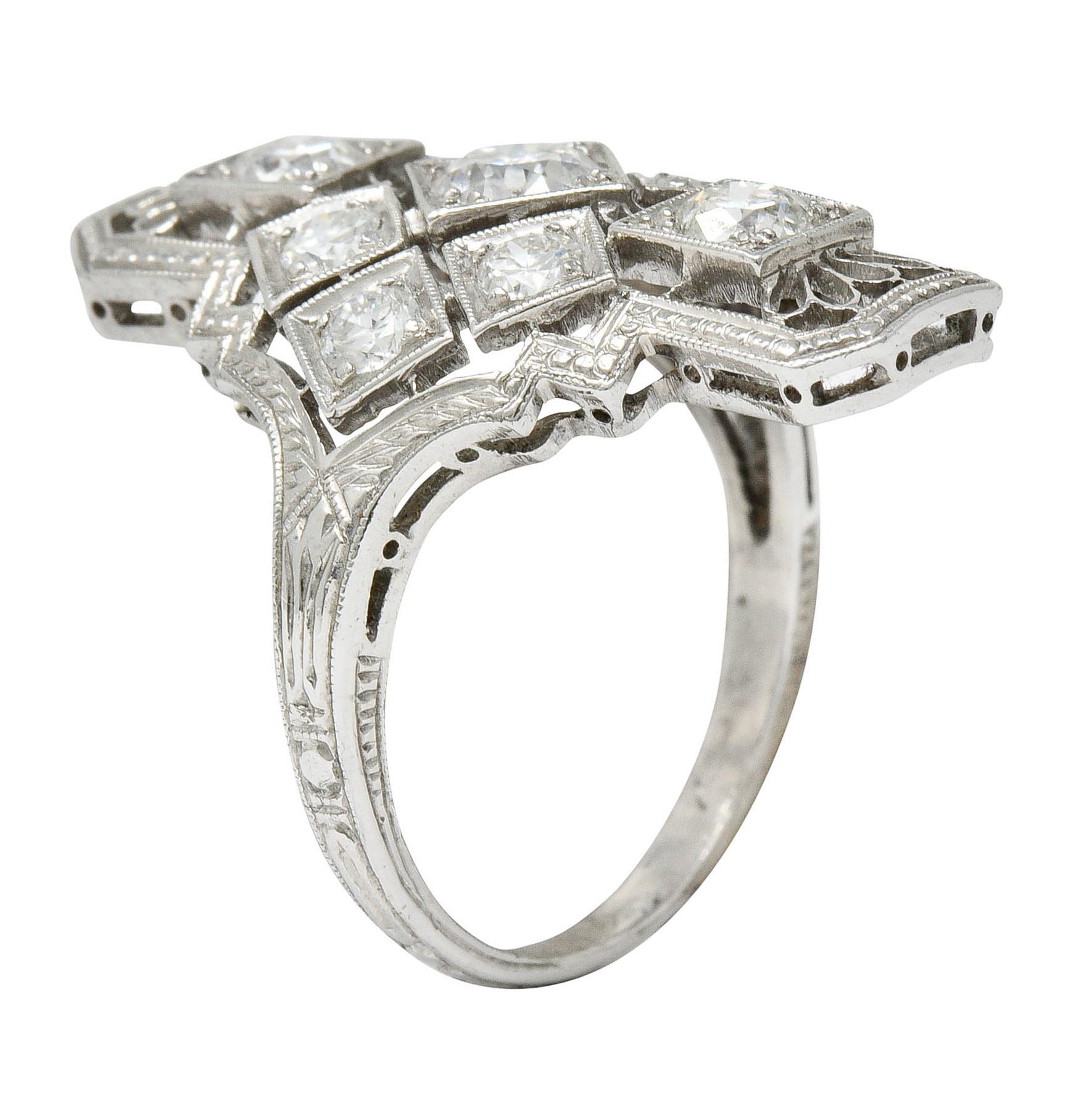 Art Deco 1.05 Carat Diamond Platinum Dinner Ring, circa 1930s 3