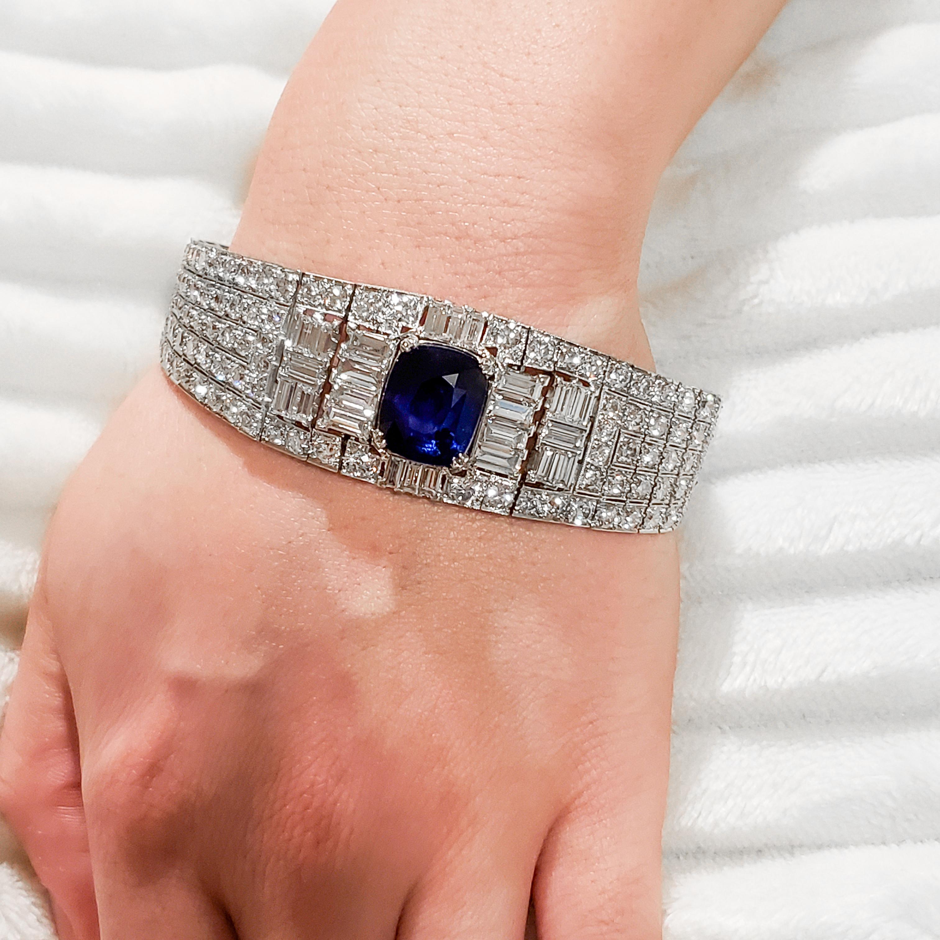 Women's Art Deco 10.56 Carat Cushion Cut Sapphire and Diamond Bracelet in Platinum For Sale
