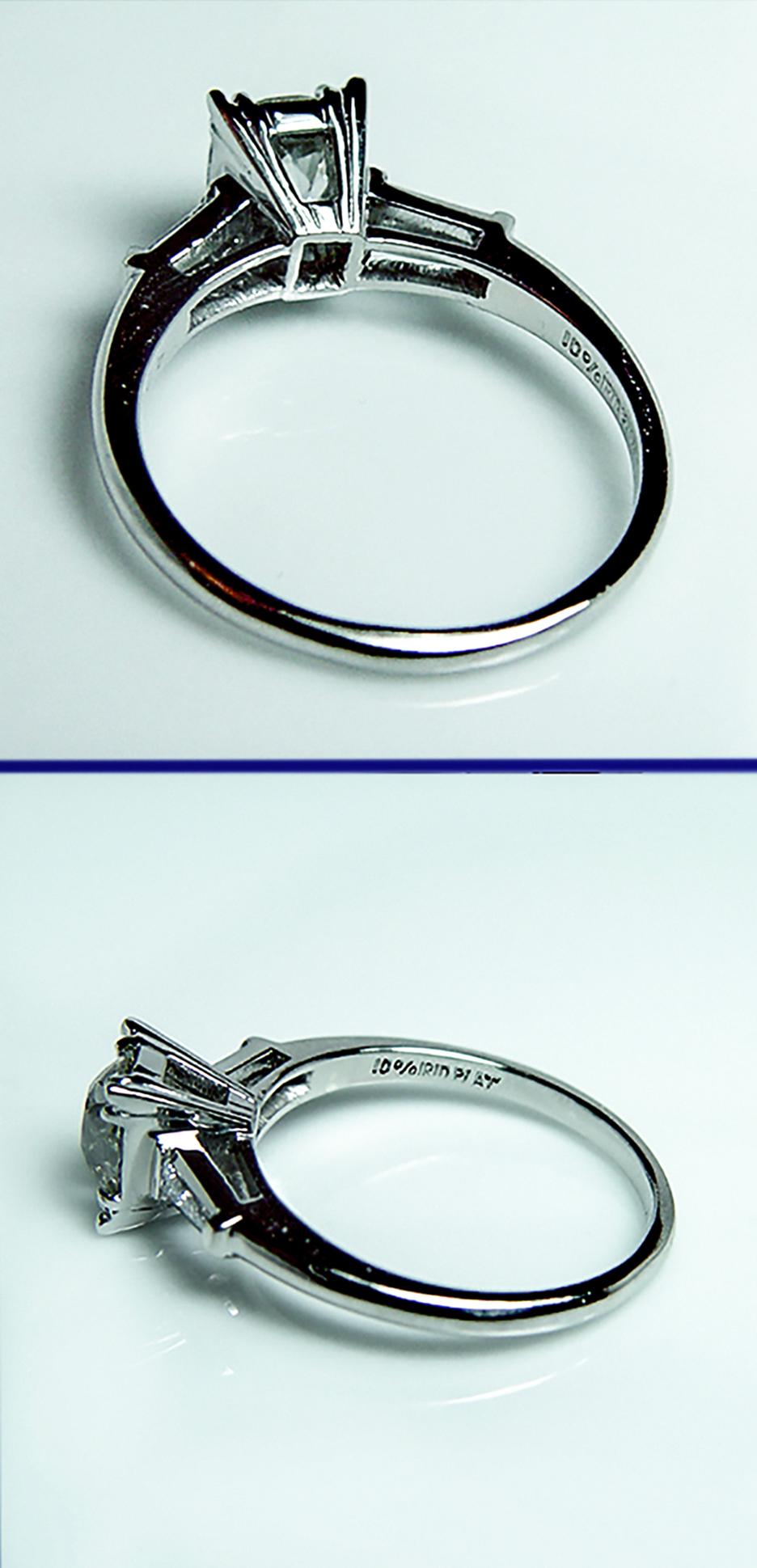 Art Deco 1.06ct Old Mine cut Cushion Diamond Engagement Ring Platinum Estate en venta 2