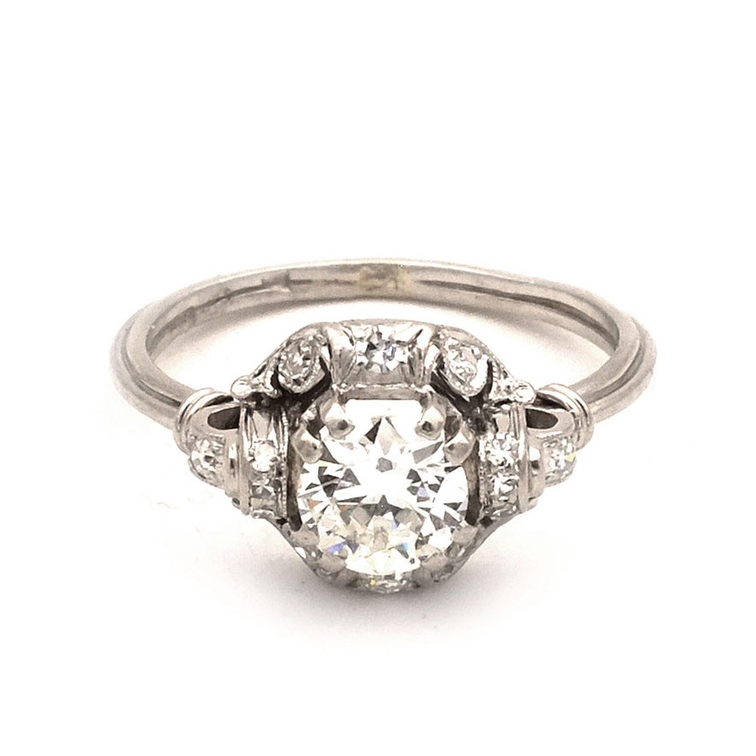 Art Deco 1.08 Carat Diamond Platinum Ring, circa 1920 For Sale 1
