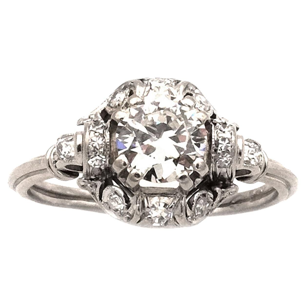 Art Deco 1.08 Carat Diamond Platinum Ring, circa 1920 For Sale