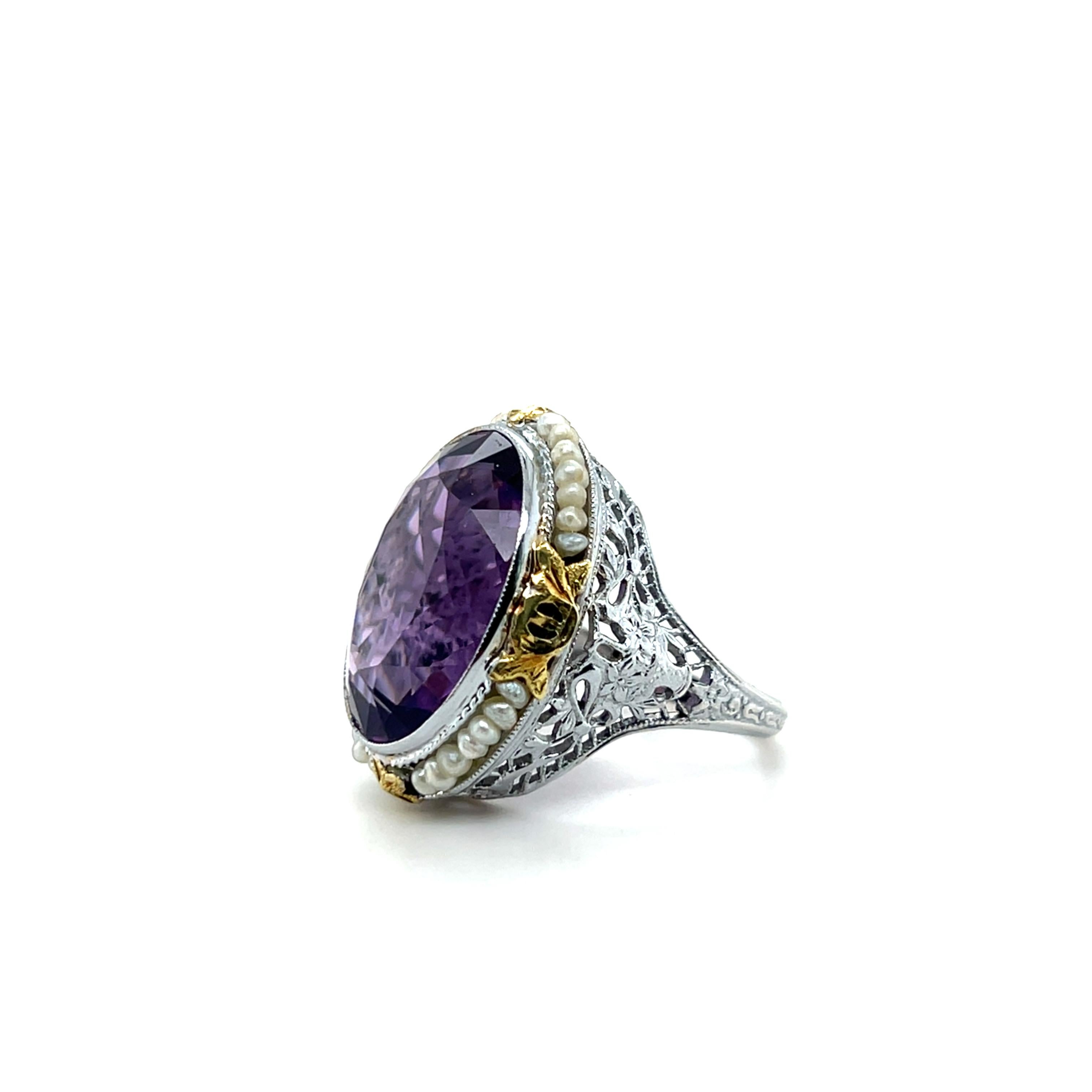 Art Deco 10,83 Karat Amethyst & Seed Pearl 14k Zwei-Ton-Cocktail-Ring 1930er Jahre im Angebot 3