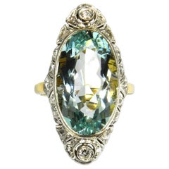 Art Deco 10.9 Carat Aquamarine Diamond Ring in Platinum and Gold, circa 1930