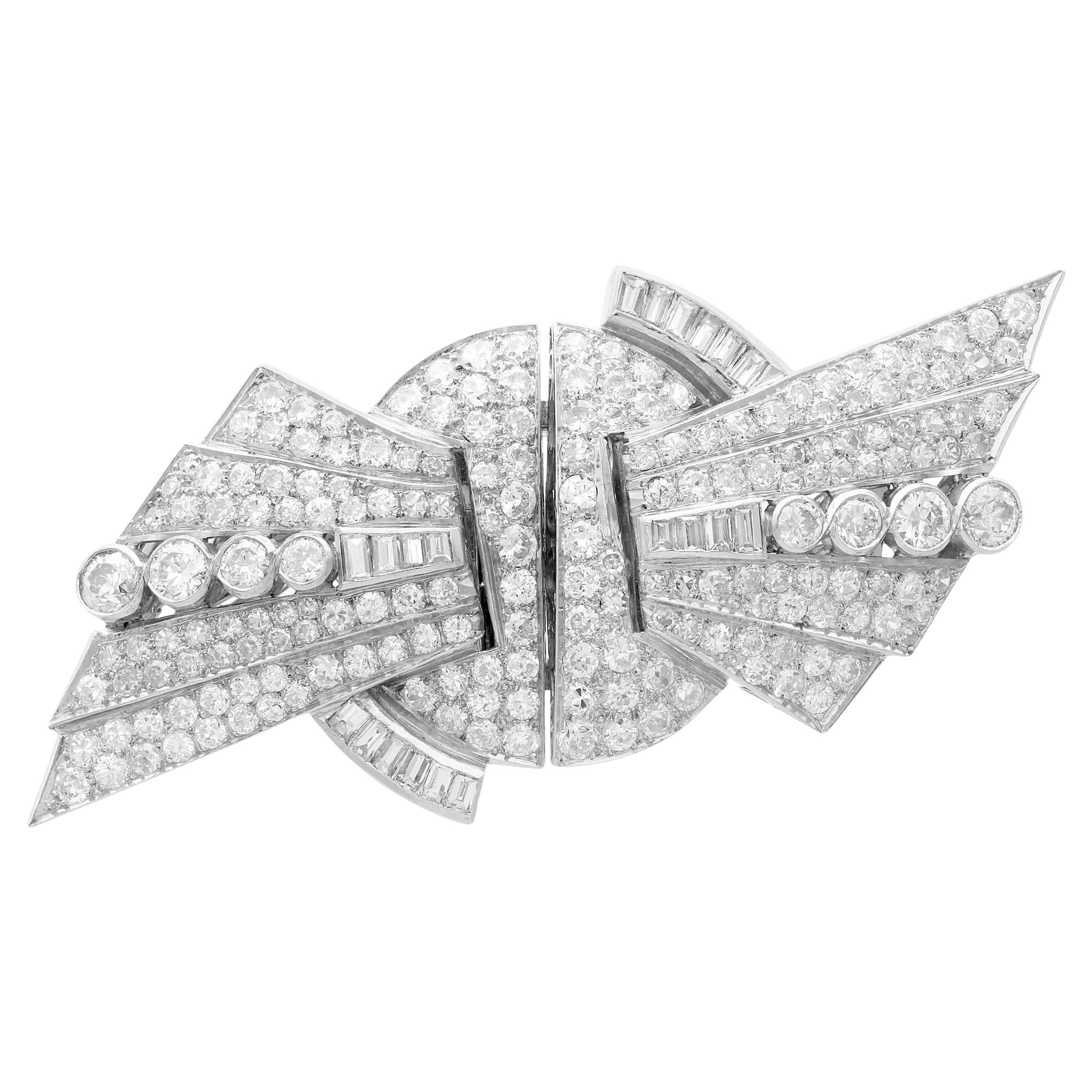 Art Deco 10,95 Karat Diamant Duette Doppel-Clip-Brosche in Platin