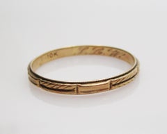 Art Deco 10 Karat Yellow Gold Engraved Wedding Band