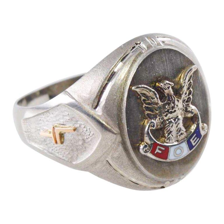 UNISEX RING
STYLE / REFERENCE: Art Deco Signet Ring
METAL / MATERIAL: 10Kt. Solid Gold Multi Colored
CIRCA / YEAR: 1940's
SIZE:  10.75

This Art Deco ring is entirely hand constructed in 10Kt. White Gold. The sides are decorated with the initials LT