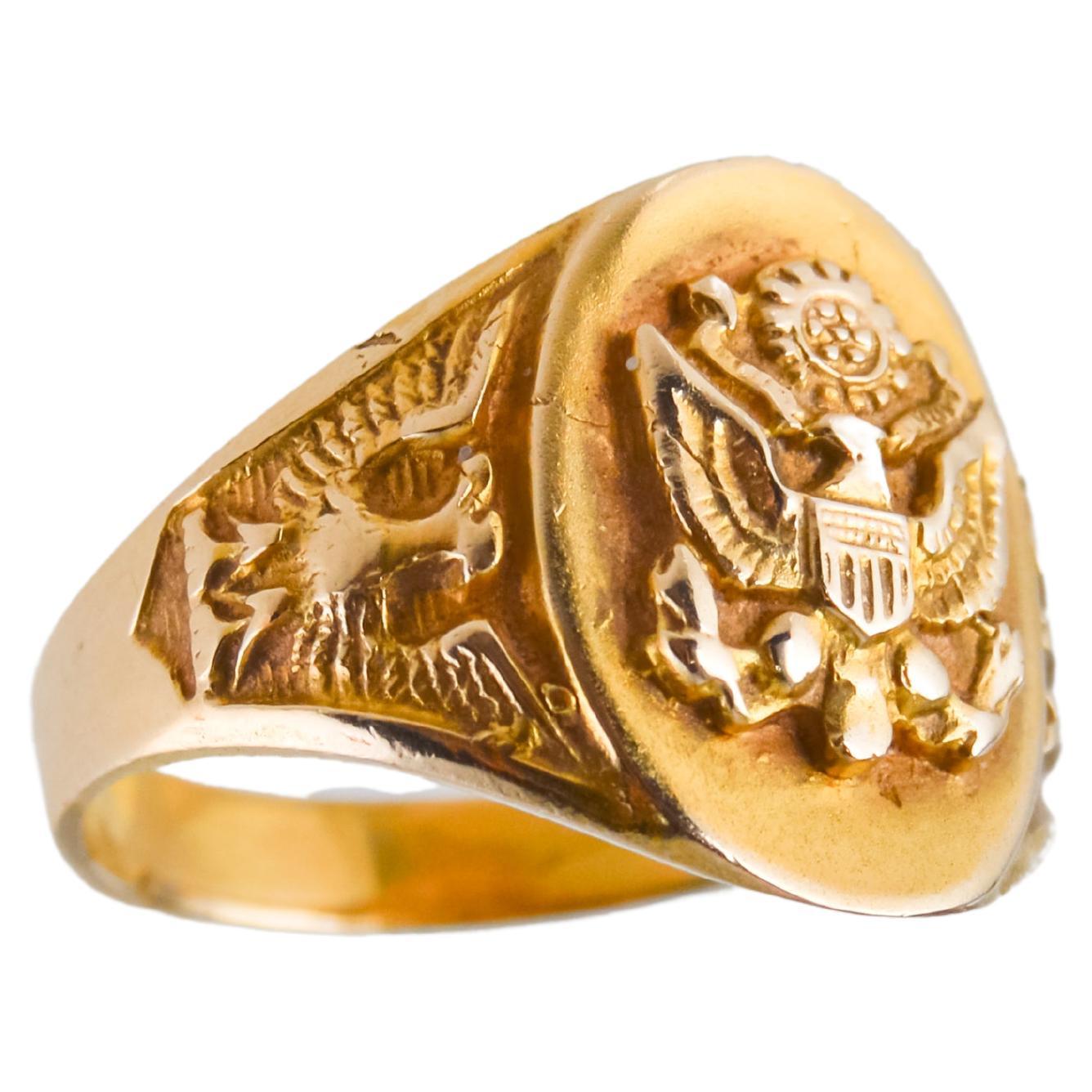 UNISEX RING
STYLE / REFERENCE: Art Deco
METAL / MATERIAL: 10Kt. Solid Yellow Gold 
CIRCA / YEAR: 1940's
SIZE: 6 

 
This Art Deco ring is entirely hand constructed in 10Kt. yellow gold. The ring is hand made and decorated with U.S. Military