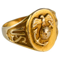 Retro Art Deco 10 Karat Yellow Gold Signet Ring Sized to 6 1/2, 1930s, Hand Made