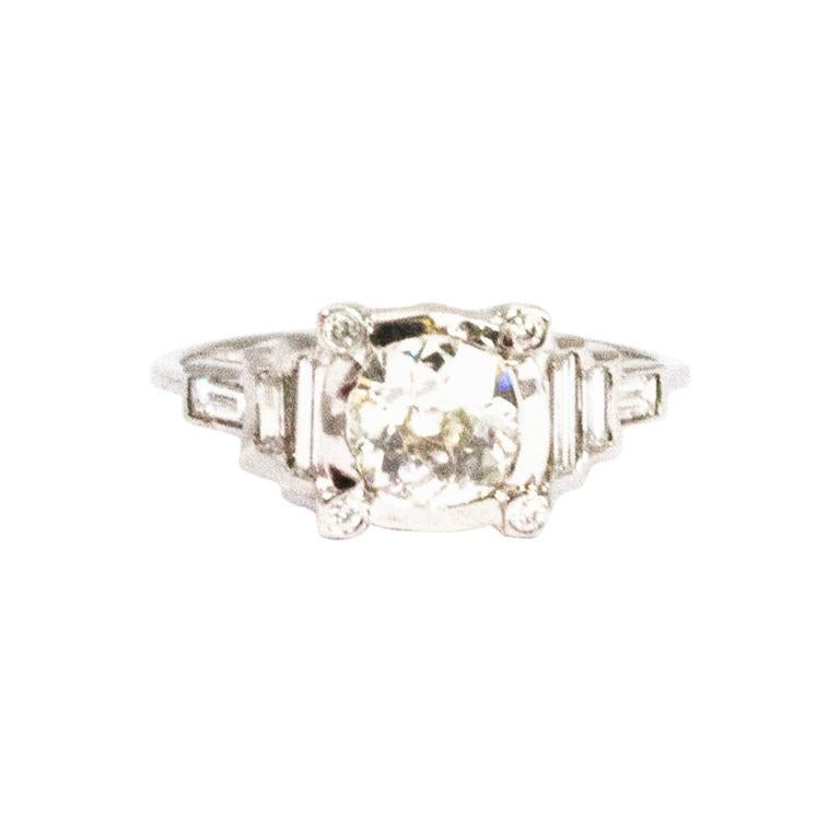 Art Deco 1.10 Carat Diamond and Platinum Ring
