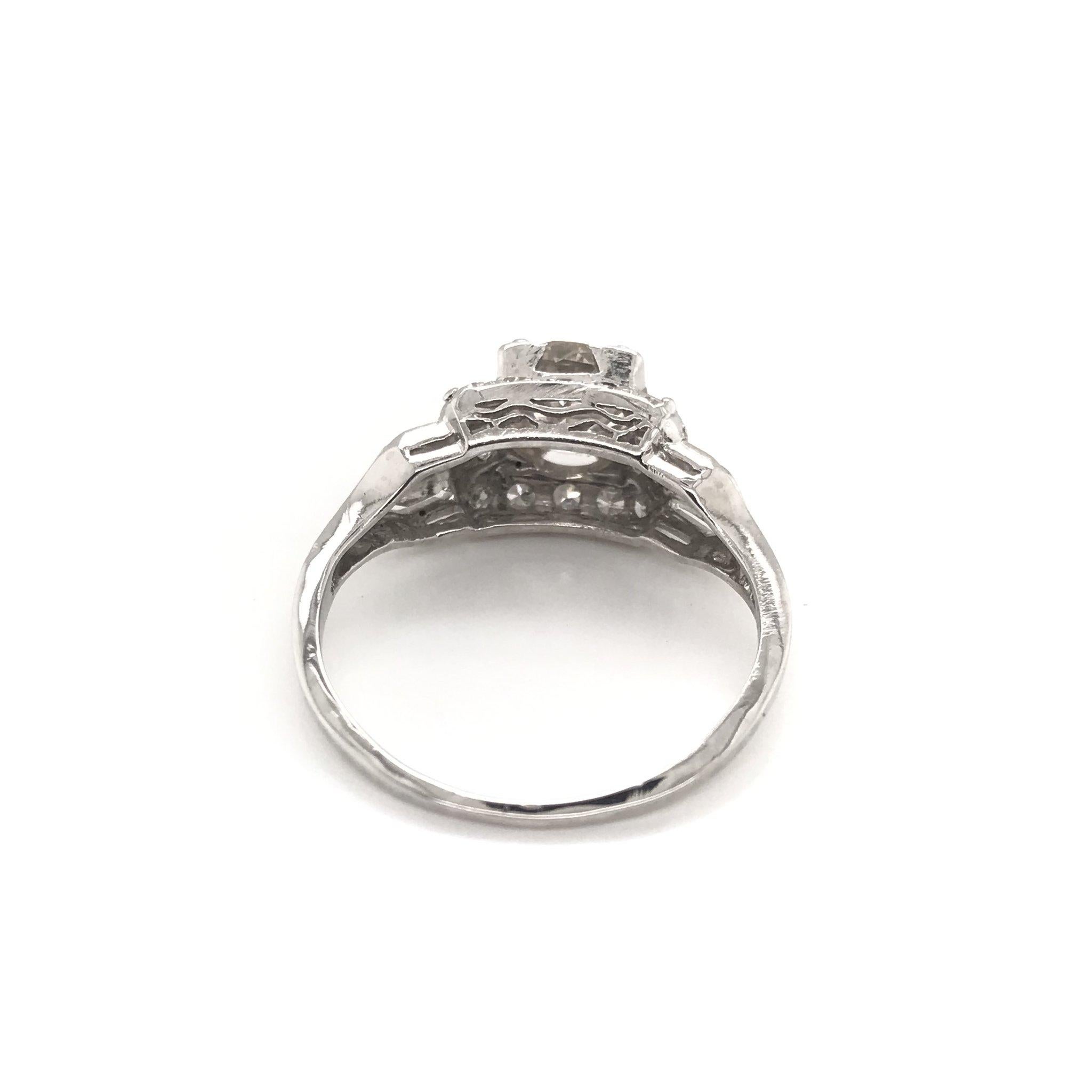 Art Deco 1.10 Carat Diamond Platinum Engagement Ring 11