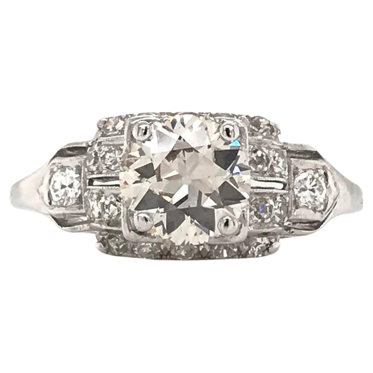 Art Deco 1.10 Carat Diamond Platinum Ring For Sale