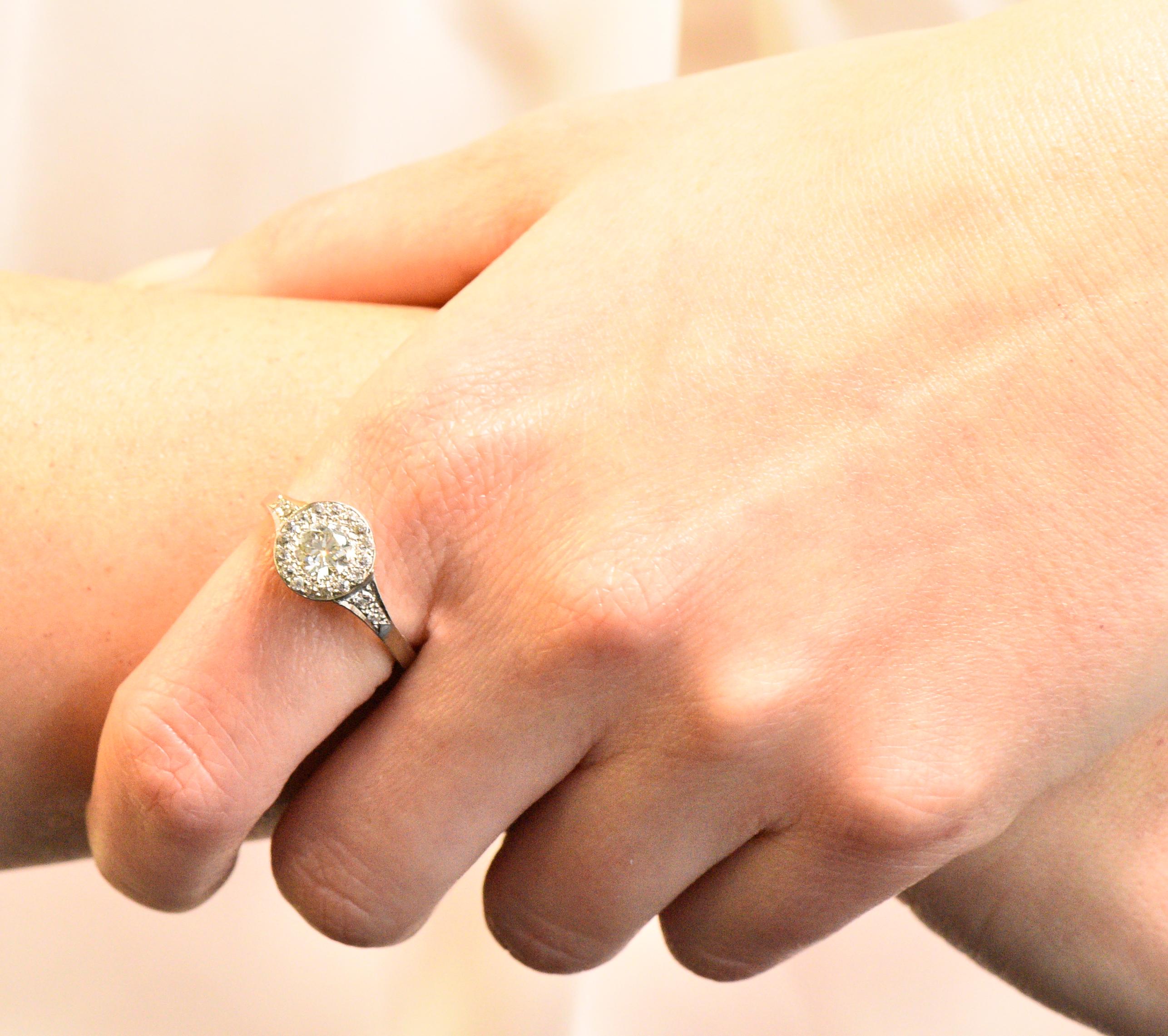 Art Deco 1.10 Carats Diamond Platinum Halo Engagement Ring In Excellent Condition In Philadelphia, PA