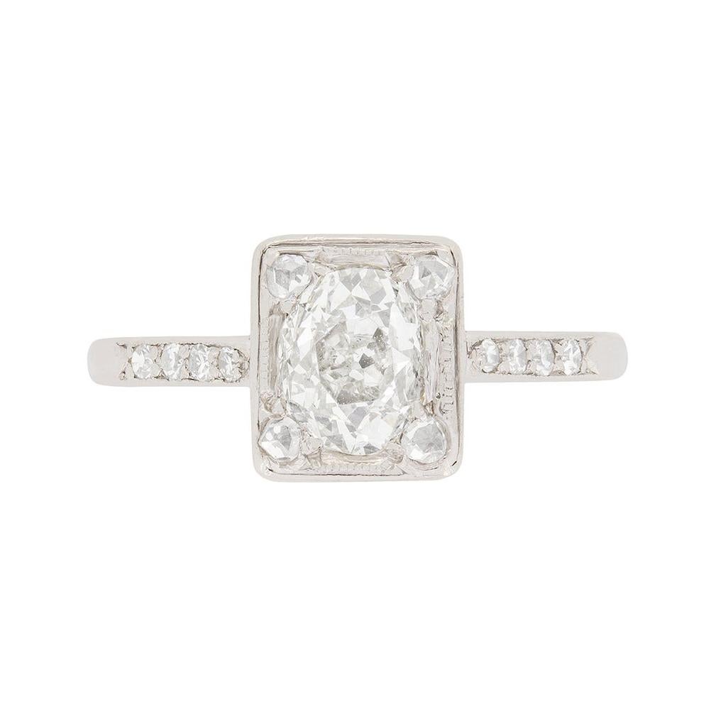 Art Deco 1.10ct Diamond Solitarie Ring, c.1920s For Sale