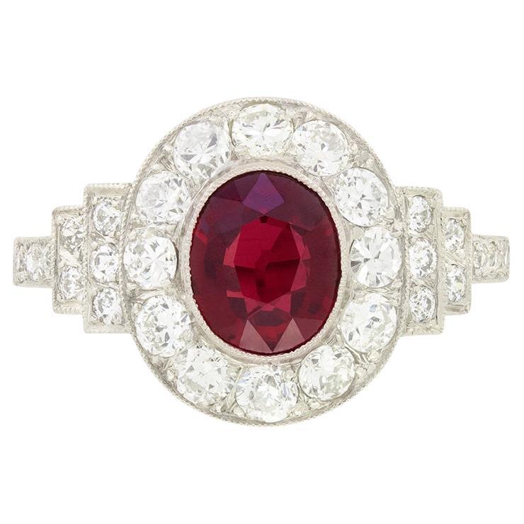 Art Deco 1.10ct Ruby and Diamond Cluster Ring, c.1920s For Sale