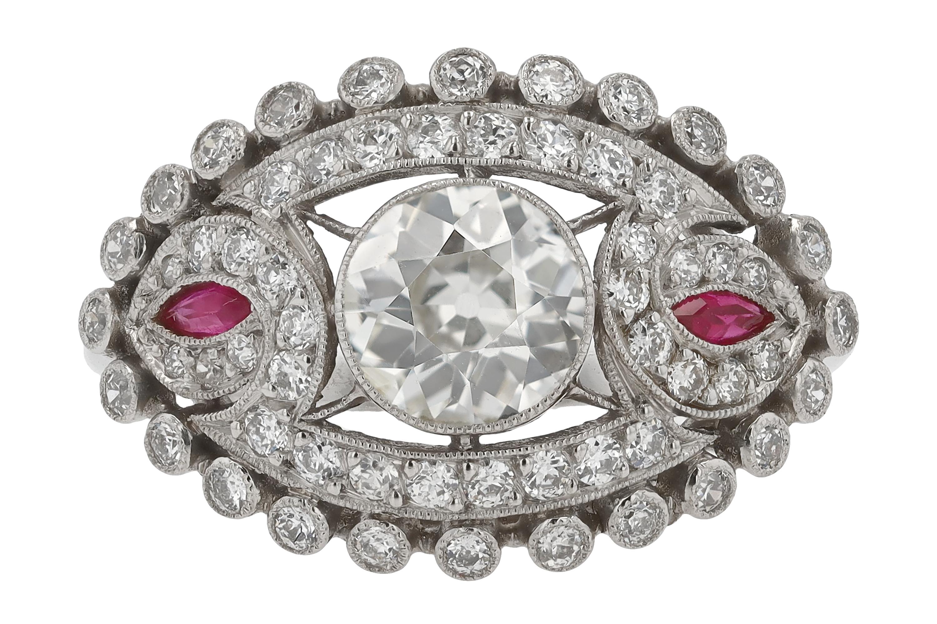 Antique Art Deco 1.12 Carat Old Mine Diamond Engagement Ring In Excellent Condition In Santa Barbara, CA