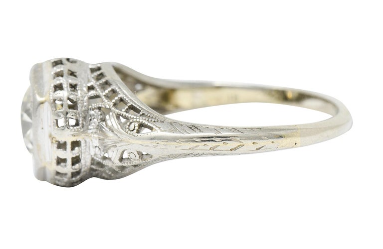 Women's or Men's Art Deco 1.12 Carats Diamond 18 Karat White Gold Trellis Engagement Ring GIA For Sale