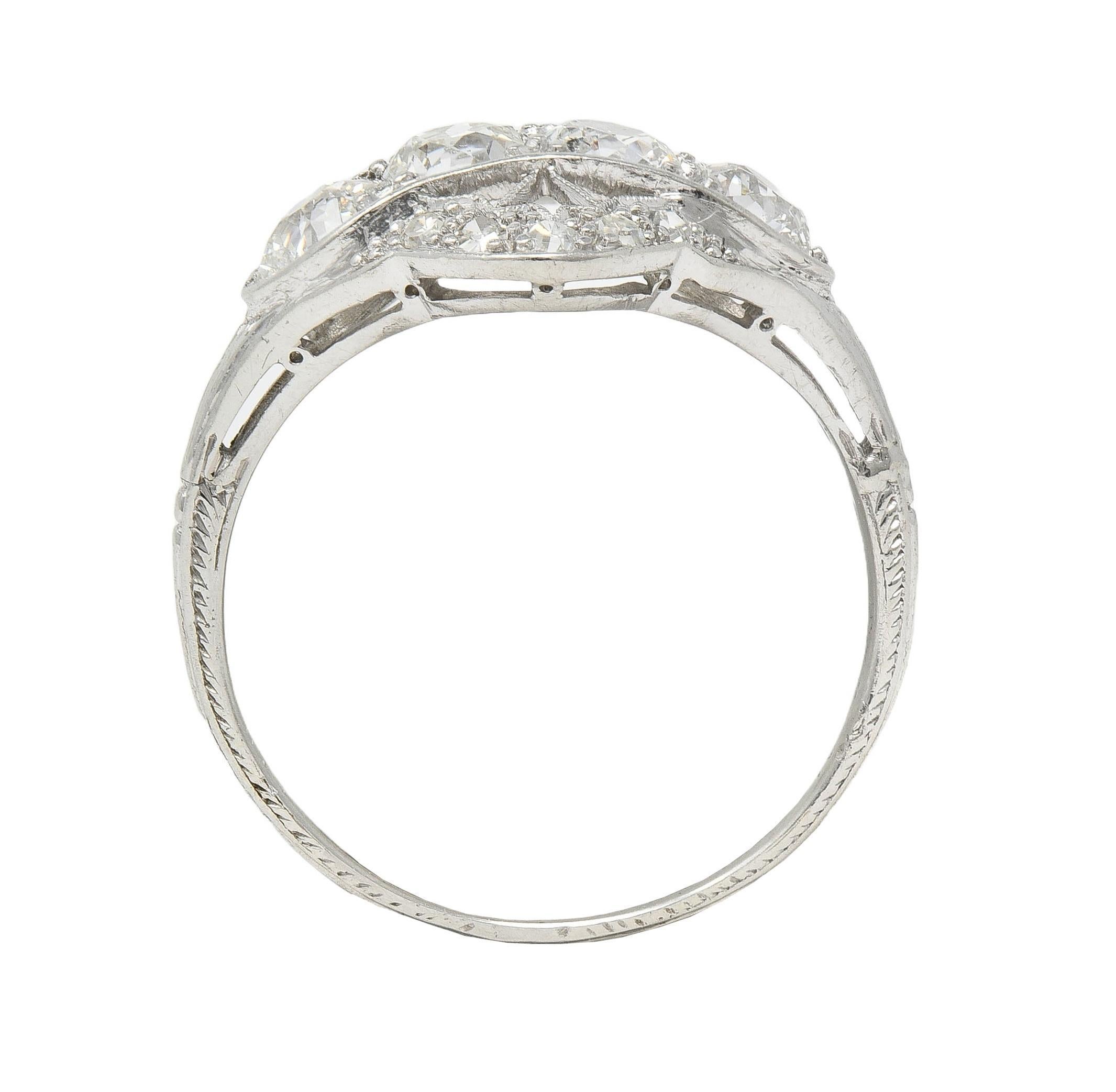 Art Deco 1.12 CTW Old European Diamond Platinum Floral Vintage Dinner Ring For Sale 6