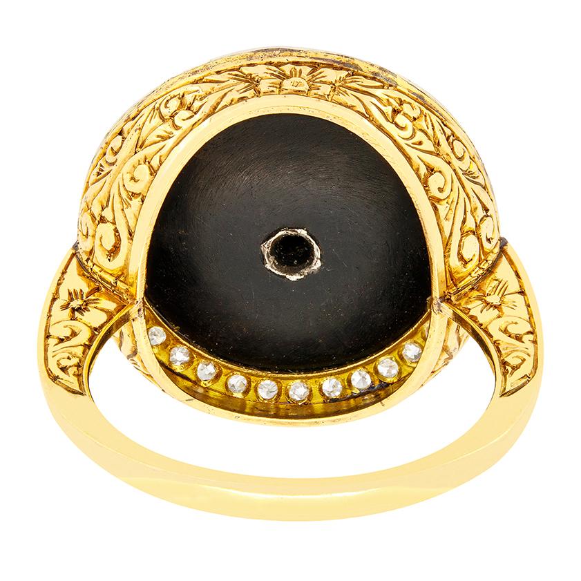 Art Deco 1.12 Carat Diamond and Onyx Cocktail Ring, c.1920s In Good Condition For Sale In London, GB