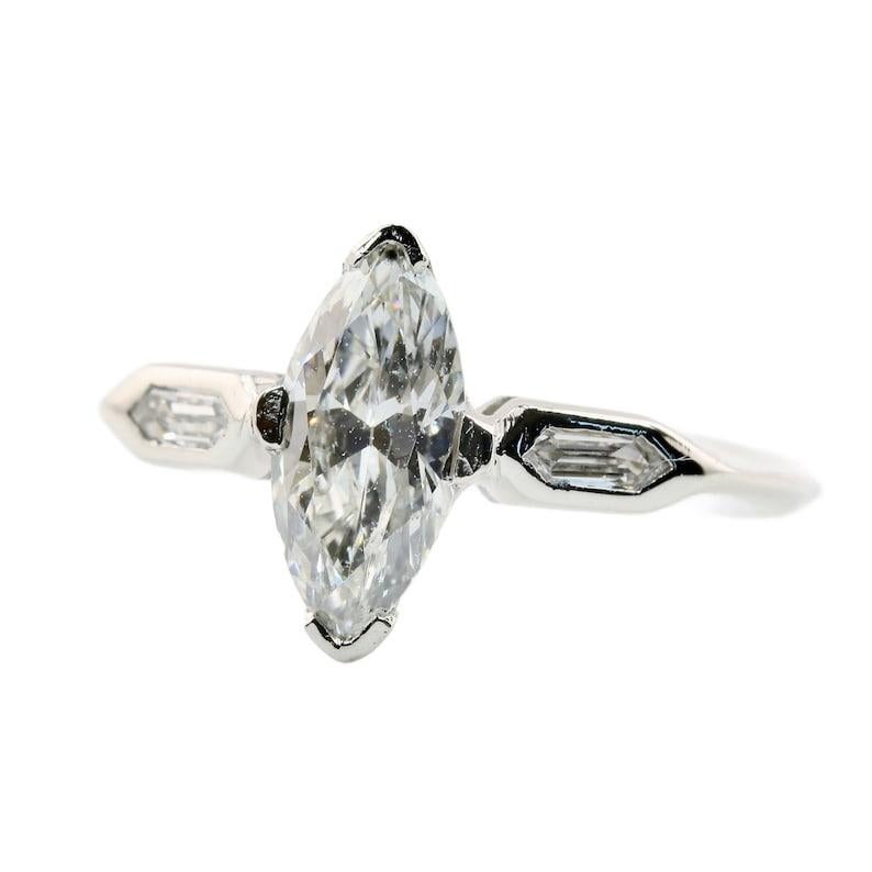 Marquise Cut Art Deco 1.12ctw Marquise & Fancy Hexagon Diamond Engagement Ring in Platinum For Sale