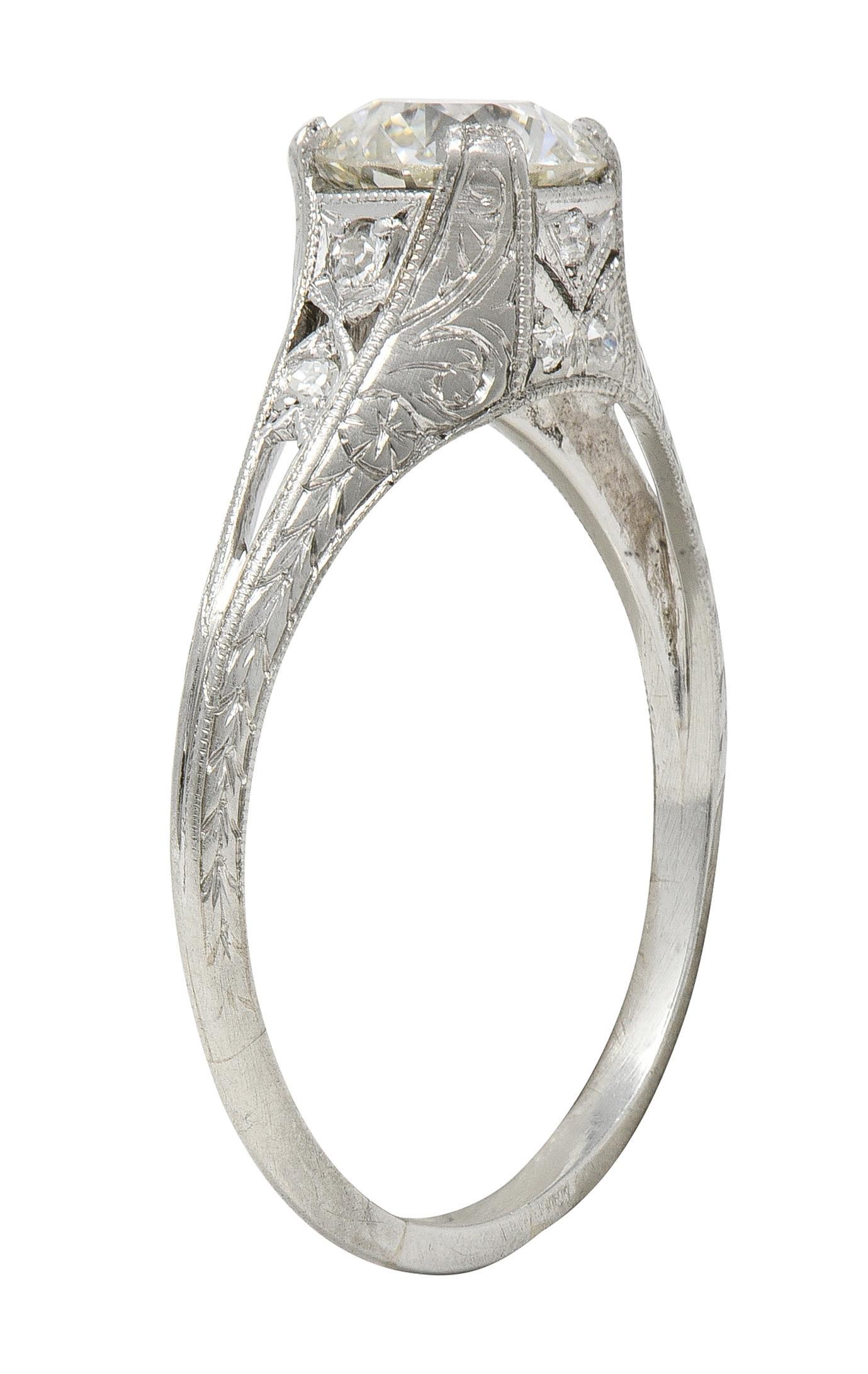 Bague de fiançailles Art déco 1,13 CTW Old European Diamond Platinum Scrolling Wheat en vente 5