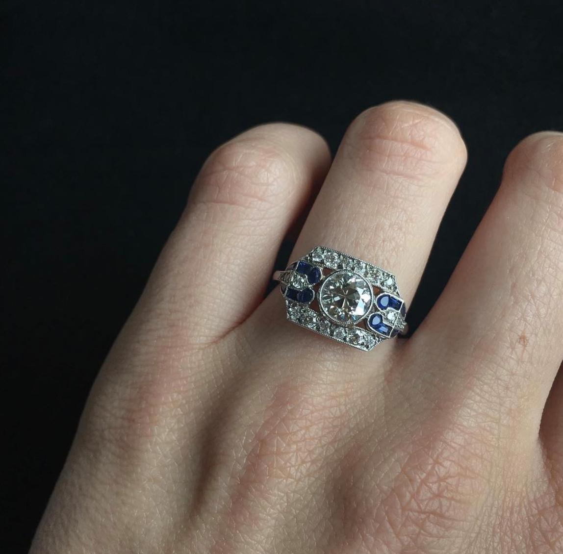 Round Cut Art Deco 1.14ct Transitional Cut Diamond & Sapphire Henrietta Ring For Sale