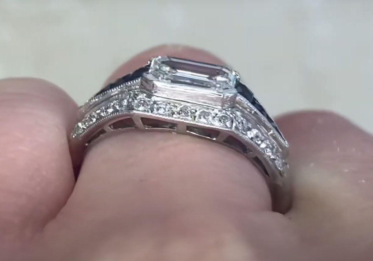 Art Deco 1.15 Carat Emerald-Cut Diamond Engagement Ring, i Color, Diamond Halo For Sale 3