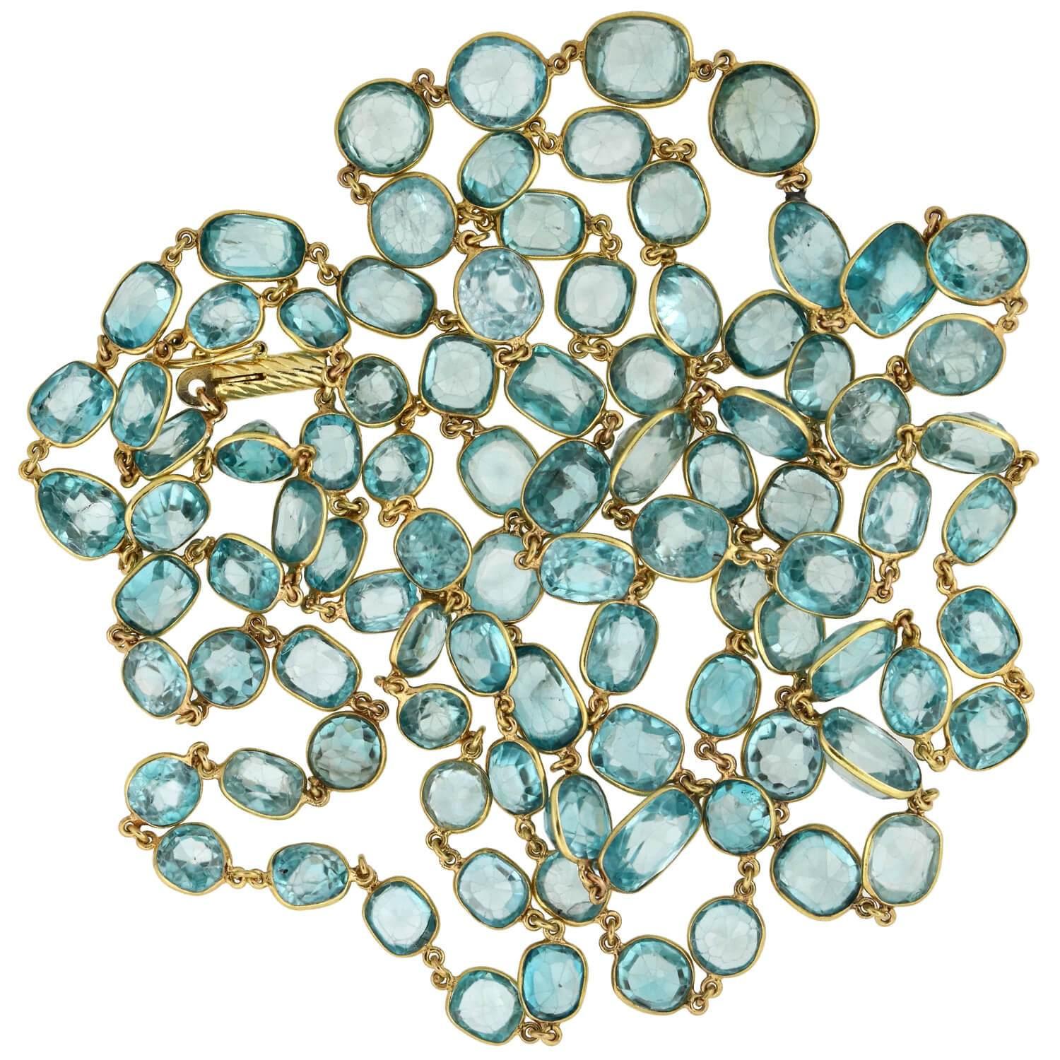 Art Deco 115.00 Total Carat Natural Blue Zircon Link Necklace For Sale 2