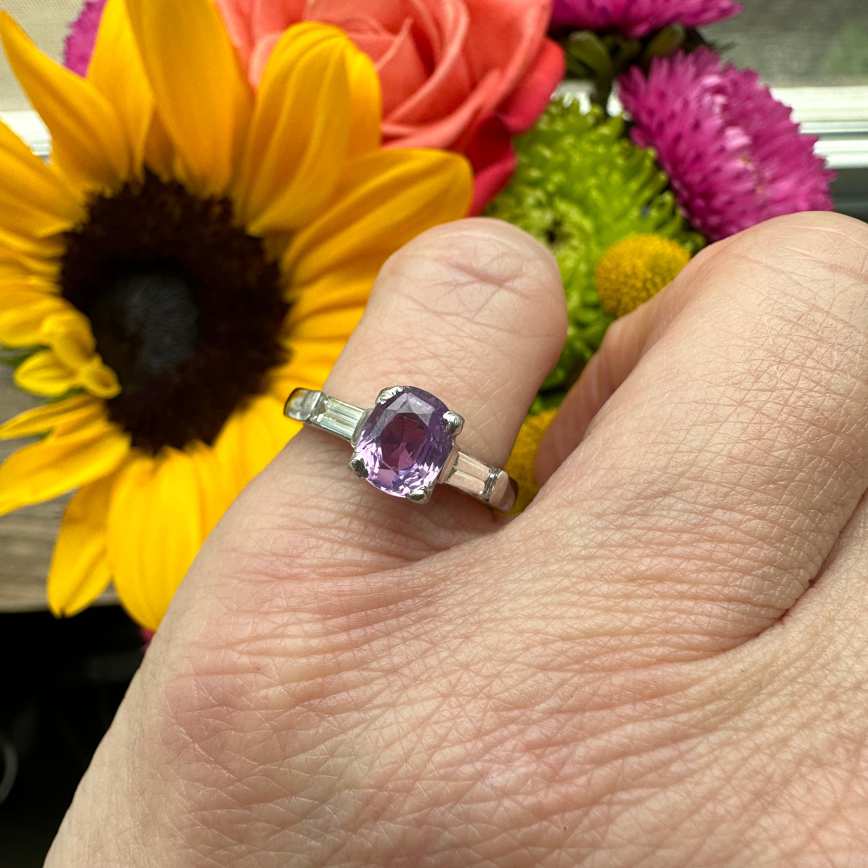 Art Deco 1.15 Carat Pink Sapphire & .40 Carat Diamond Platinum Ring In Excellent Condition For Sale In Scotts Valley, CA