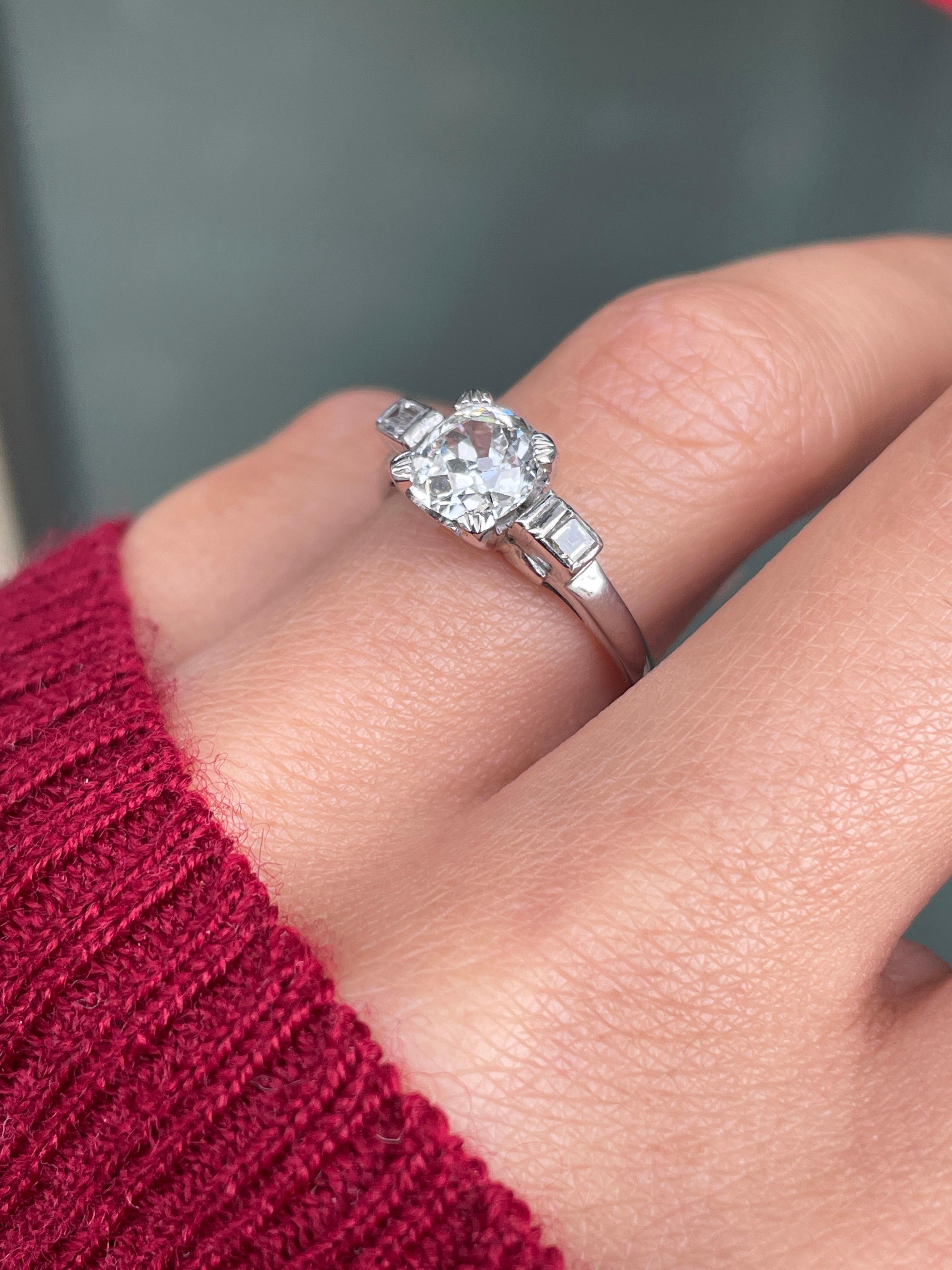 Art Deco 1.17ct Old Mine Cut Diamond Three-Stone Platinum Engagement Ring For Sale 3