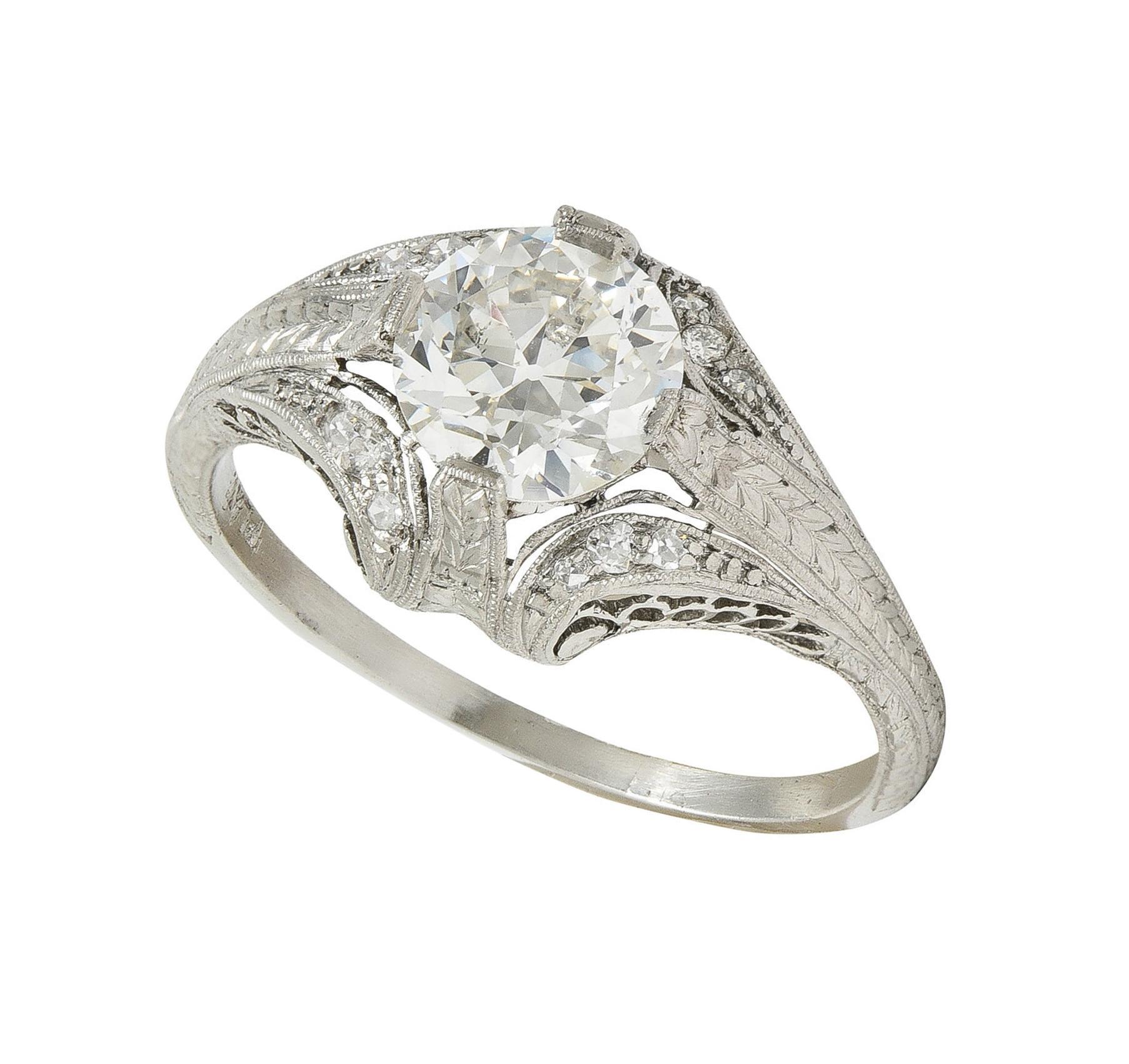 Bague de fiançailles Art déco ancienne en platine avec diamant européen ancien de 1,18 carat en vente 6
