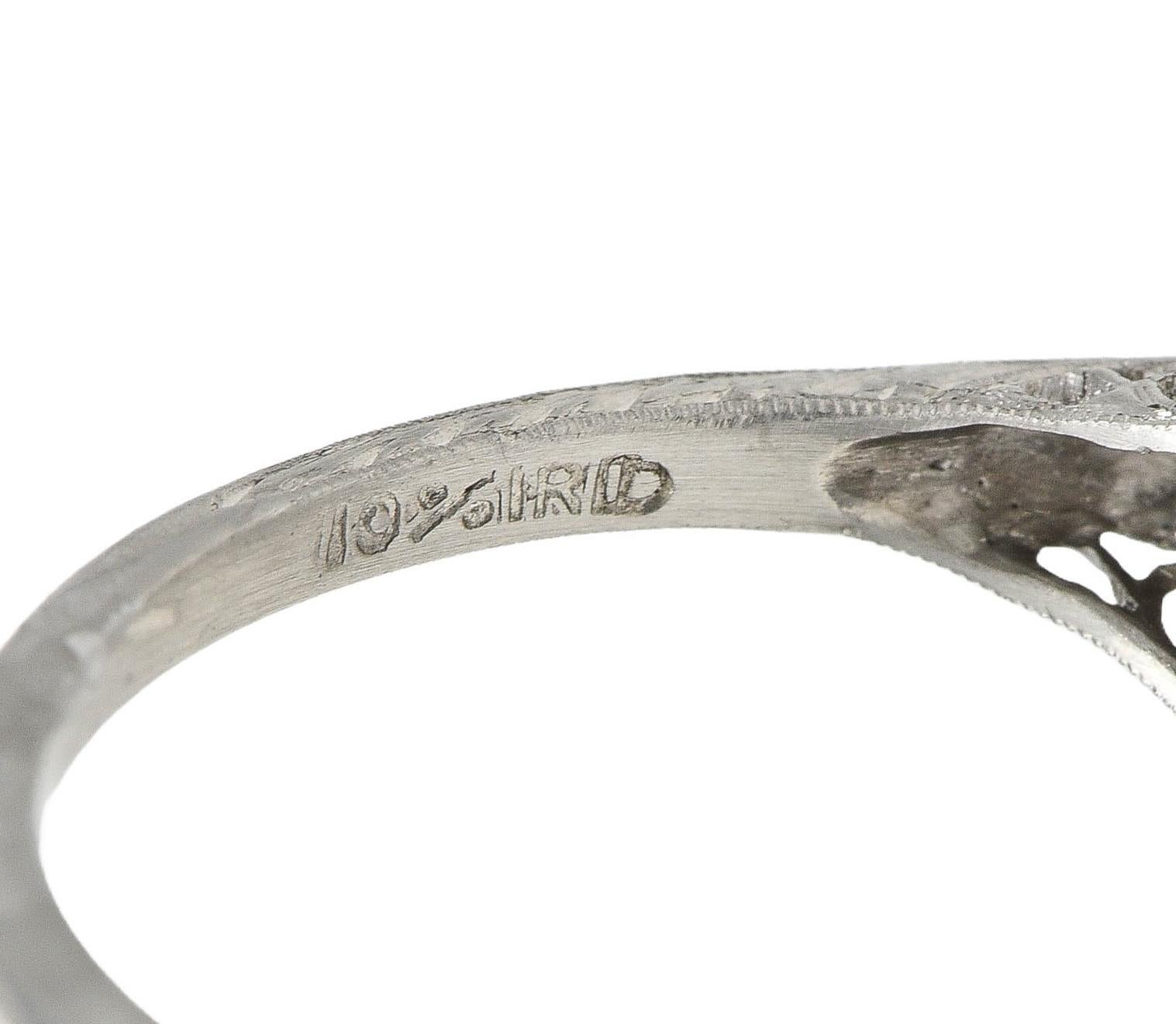 Bague de fiançailles Art déco ancienne en platine avec diamant européen ancien de 1,18 carat en vente 3