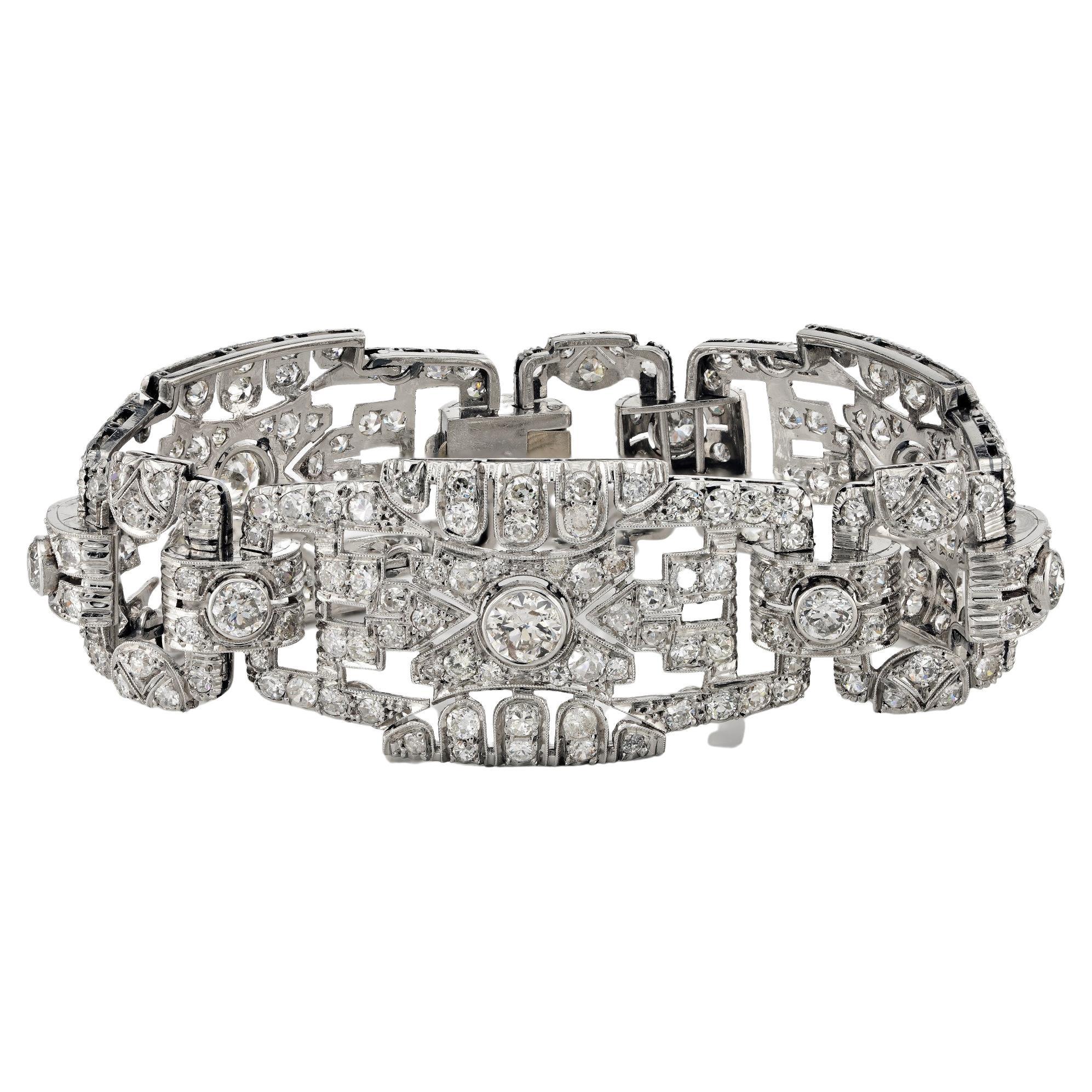 Art Deco 11.80 Ct Diamond Platinum Wide Panel Bracelet For Sale