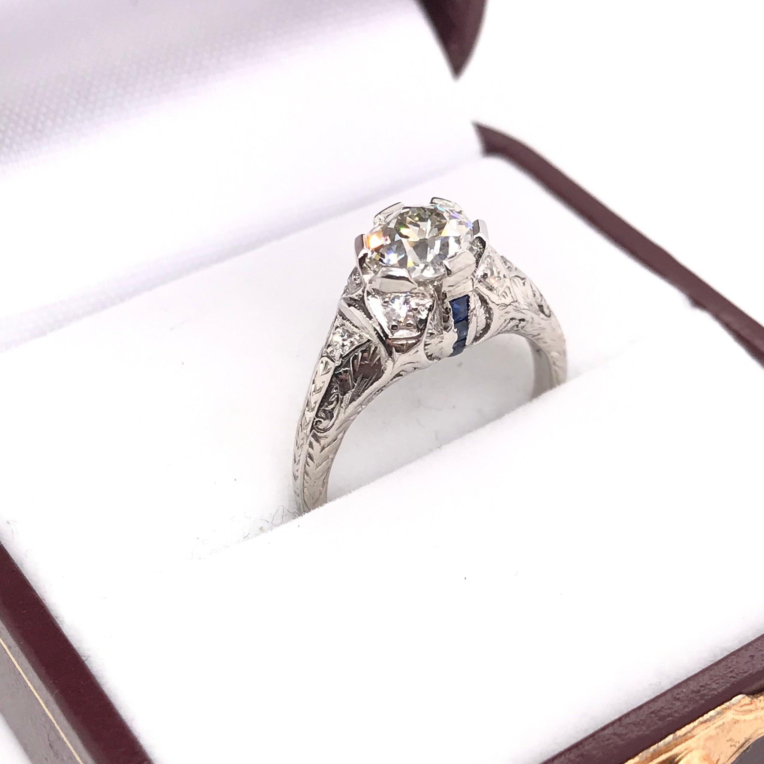 Art Deco 1.19 Carat Old Mine Cut Diamond Ring For Sale 8