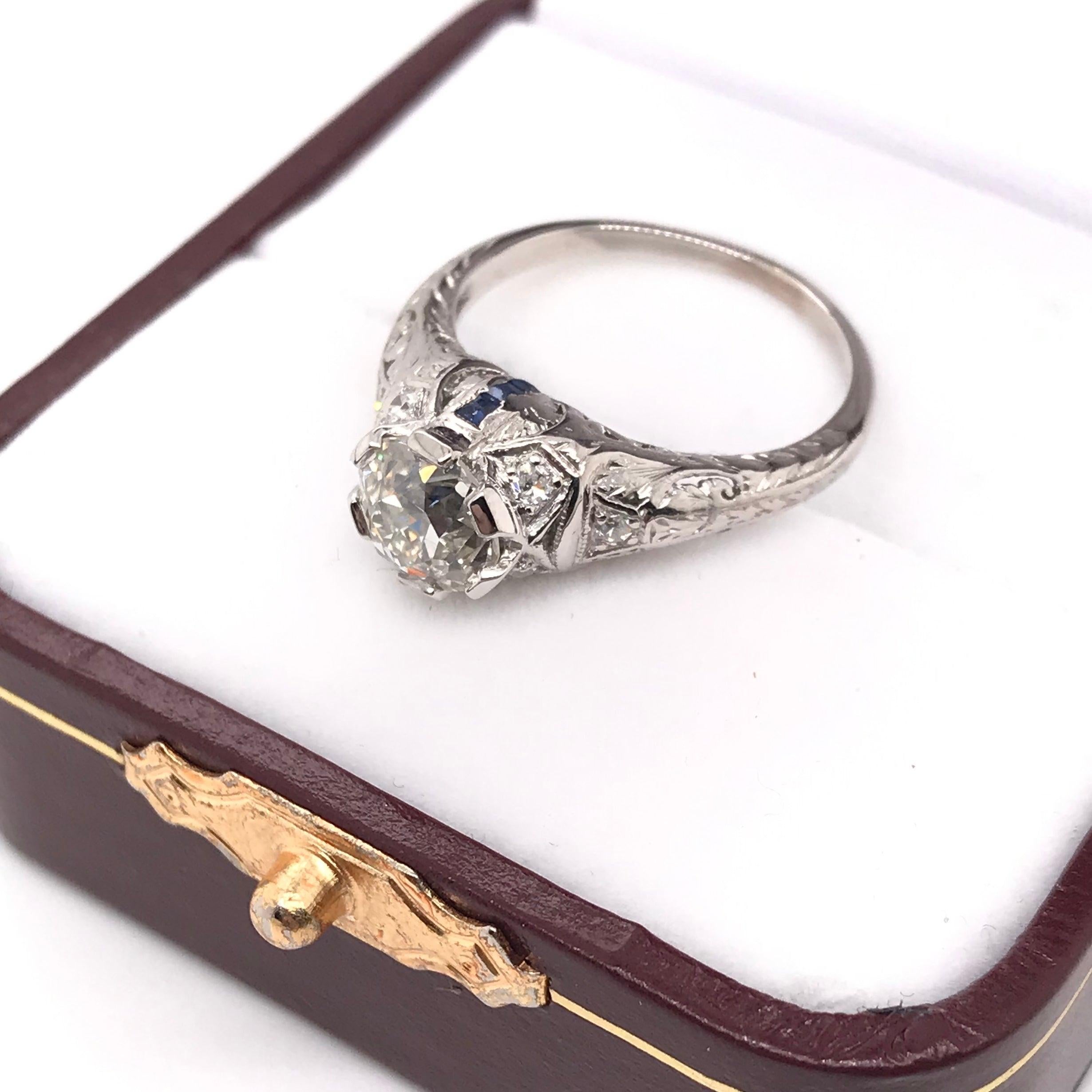 Art Deco 1.19 Carat Old Mine Cut Diamond Ring For Sale 10