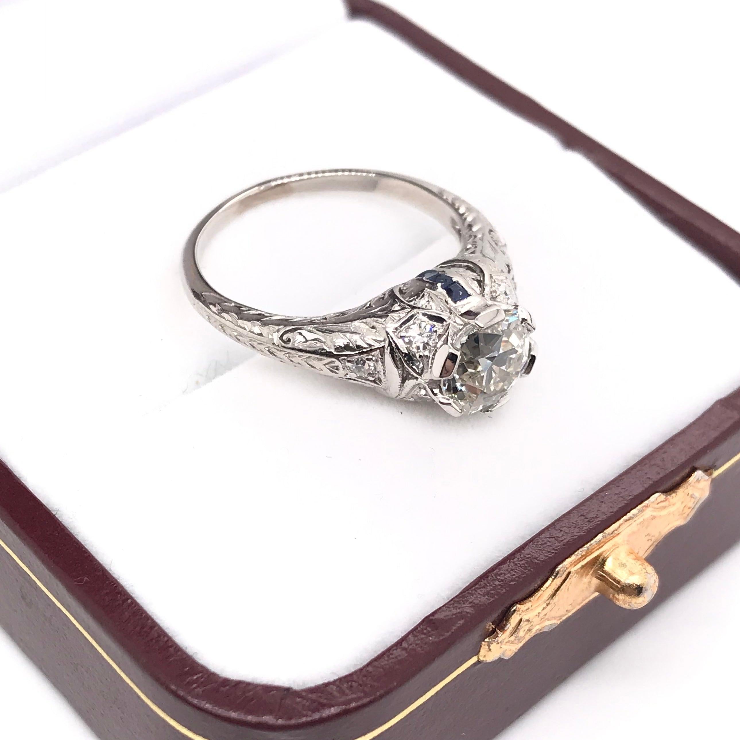 Art Deco 1.19 Carat Old Mine Cut Diamond Ring For Sale 11