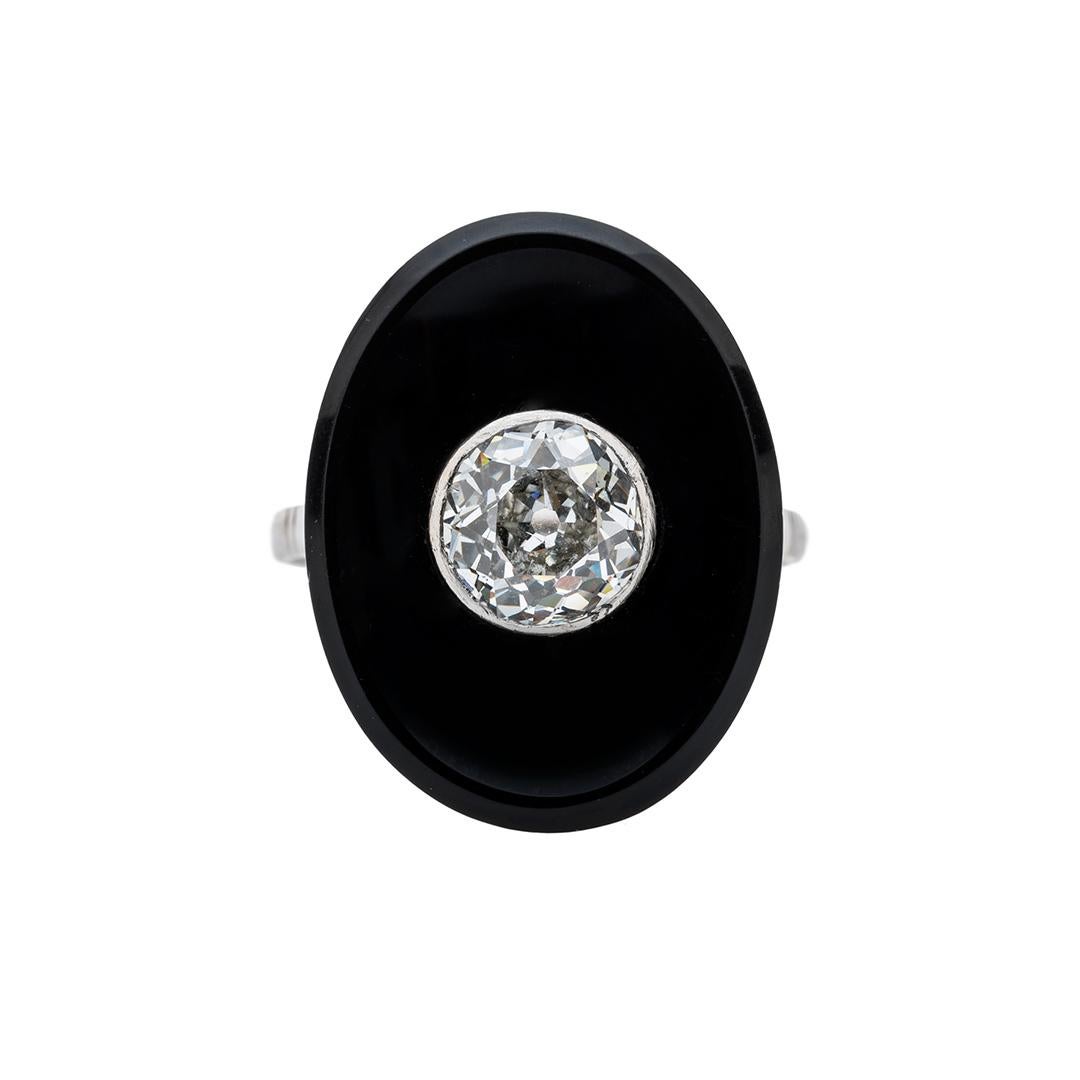 Art Deco 1.20 Carat Diamond Onyx Statement Ring im Angebot